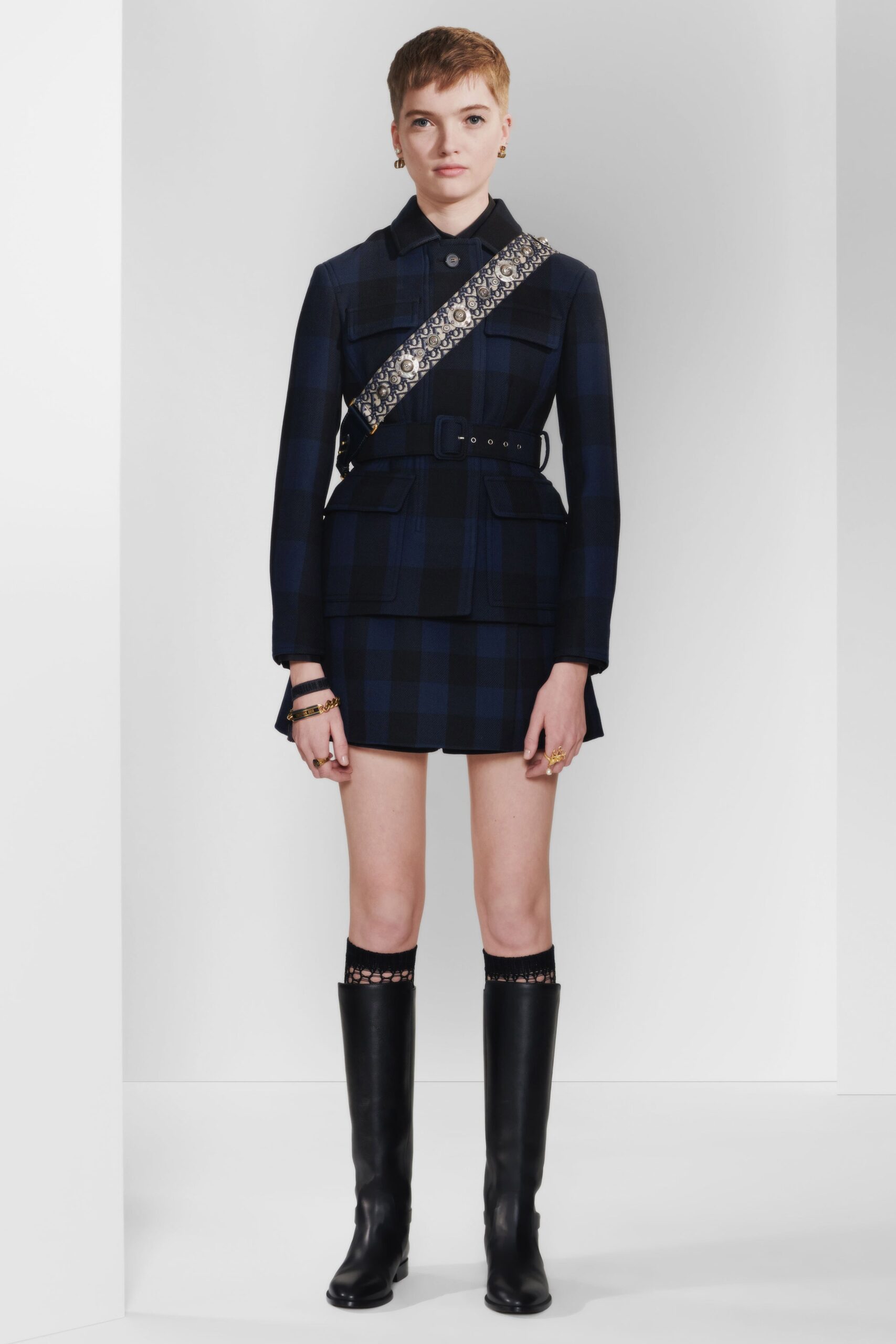 Christian Dior F/W 20 Look 821