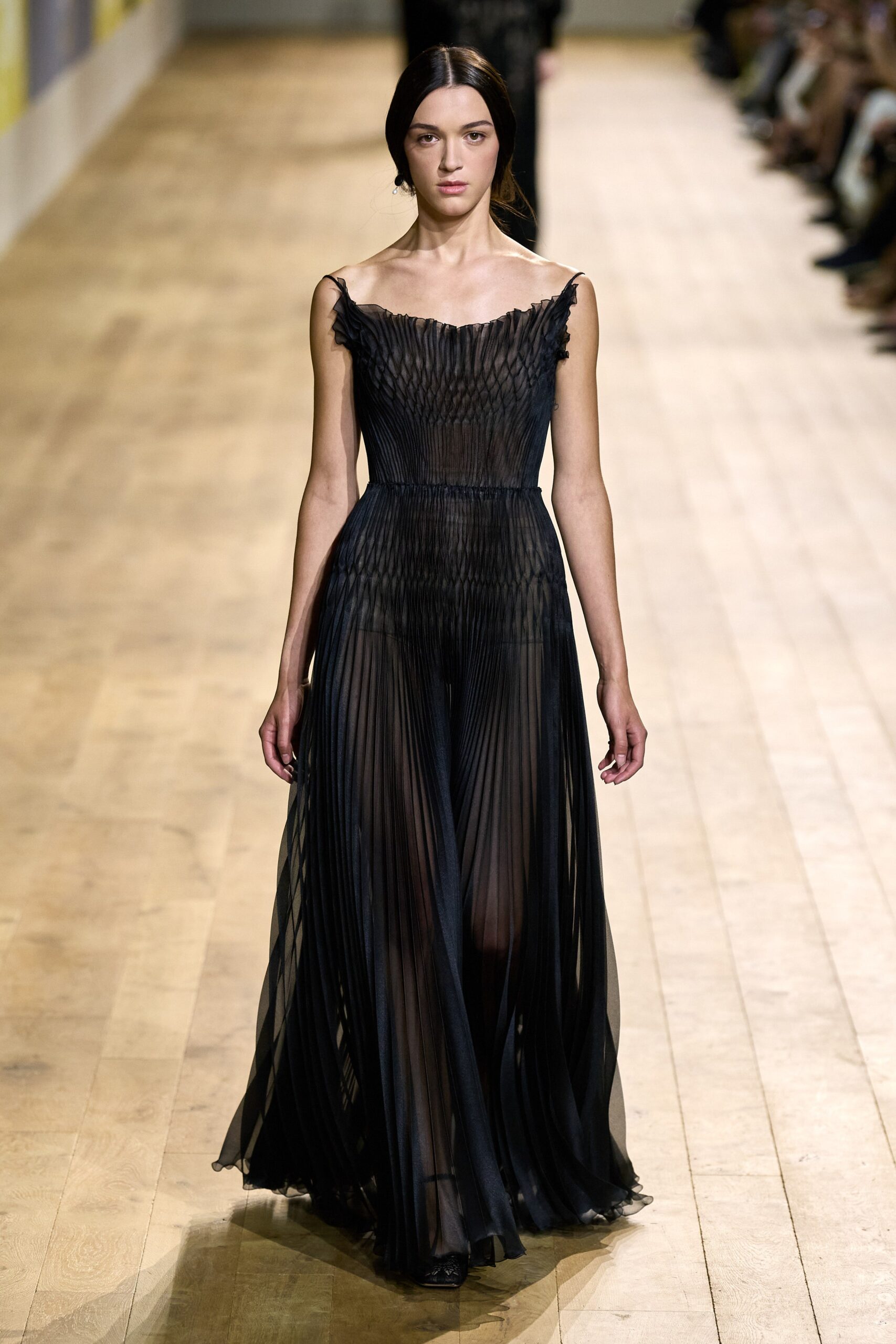 Christian Dior F/W 22 Couture Look 812