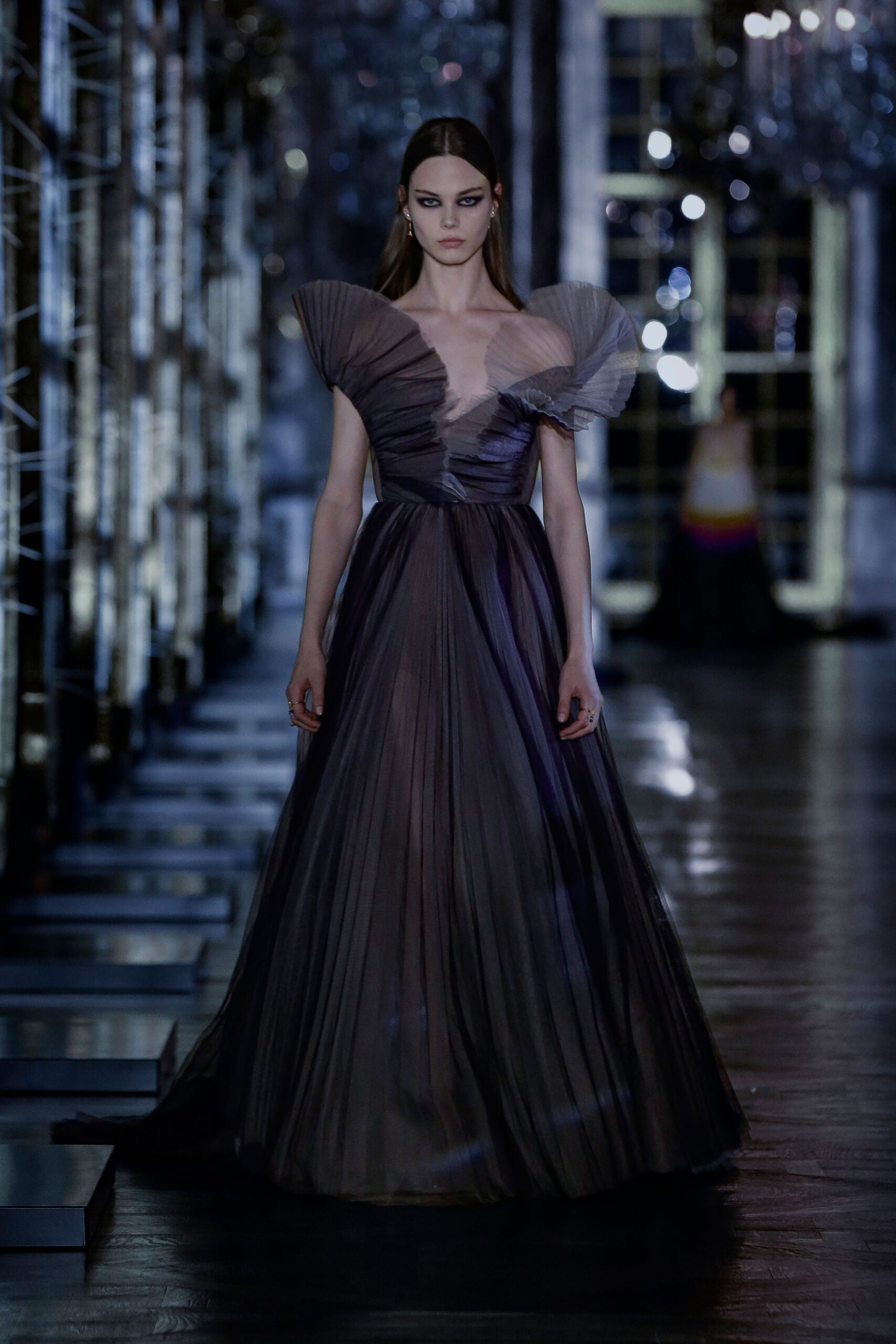 Christian Dior F/W 21 Look 807