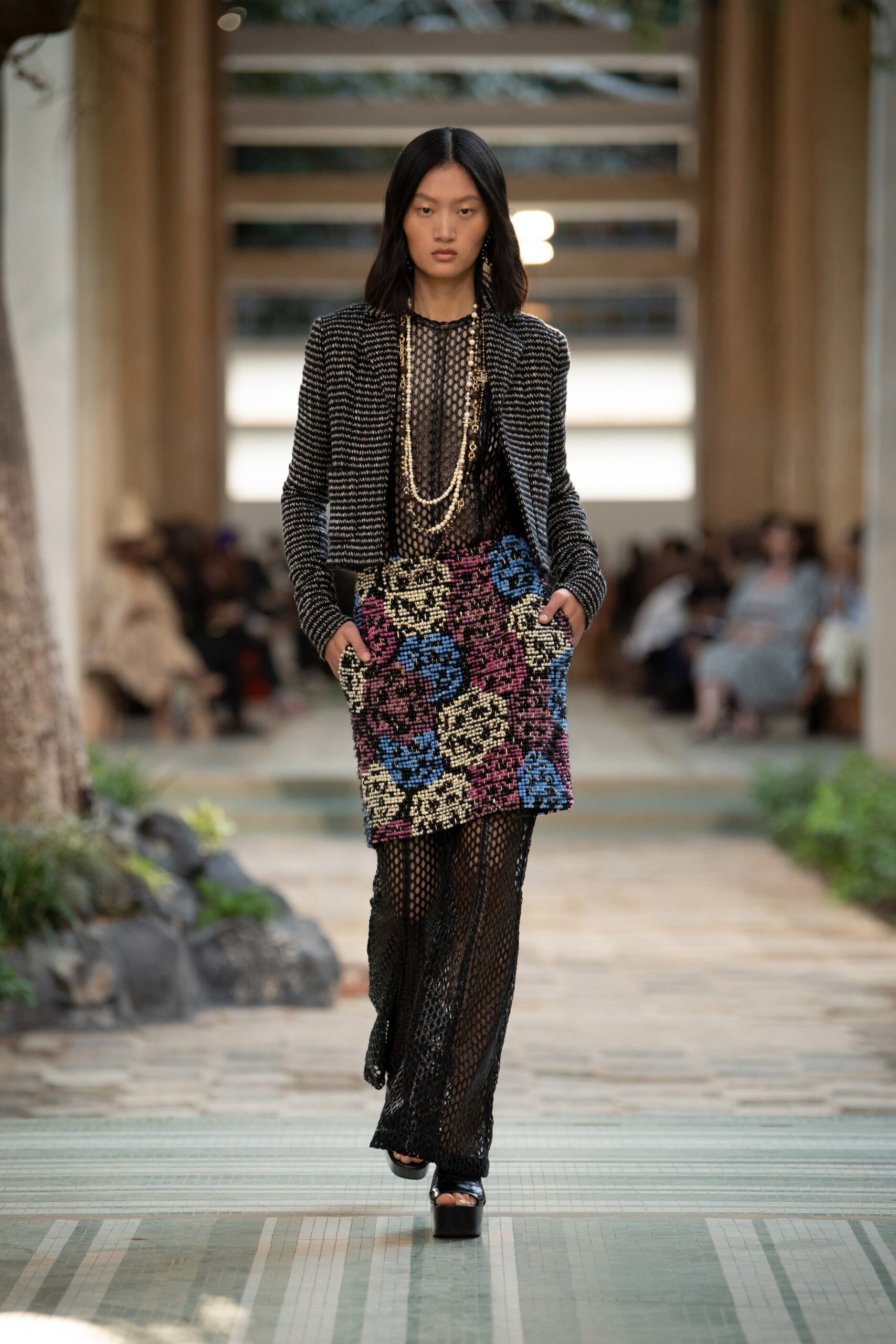 Chanel F/W 23 Look 809