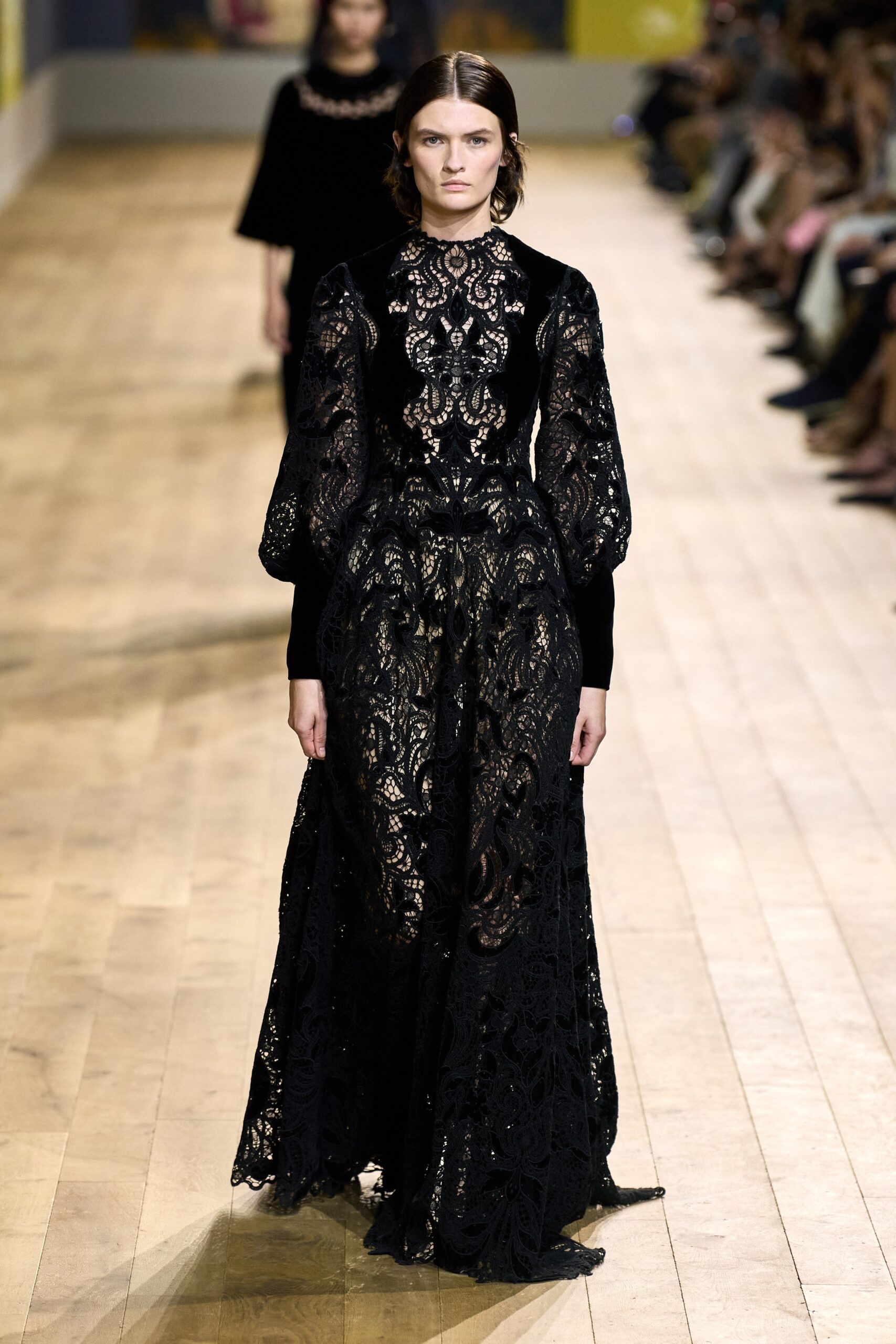 Christian Dior F/W 22 Couture Look 813