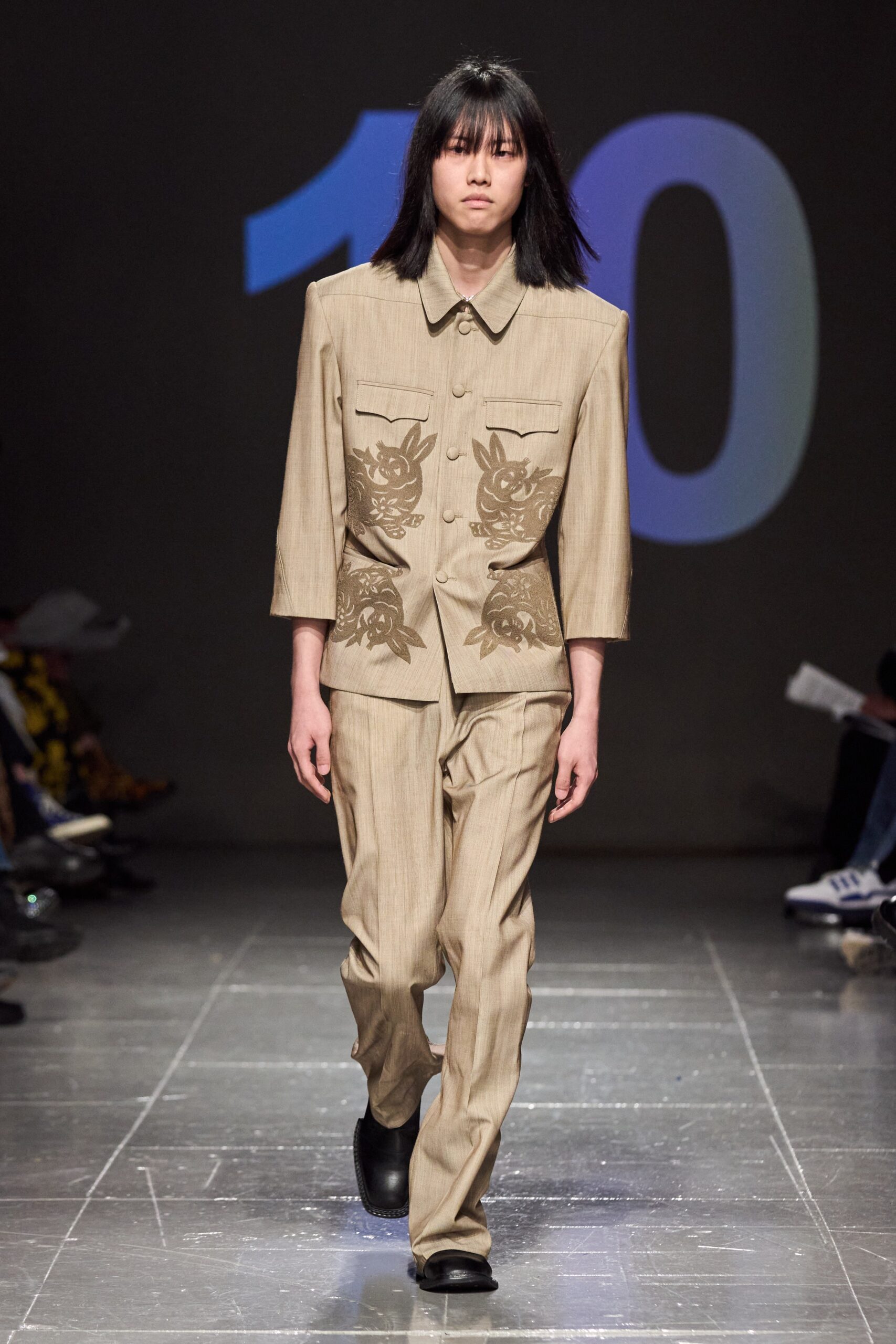 Central Saint Martins F/W 23 Look 59
