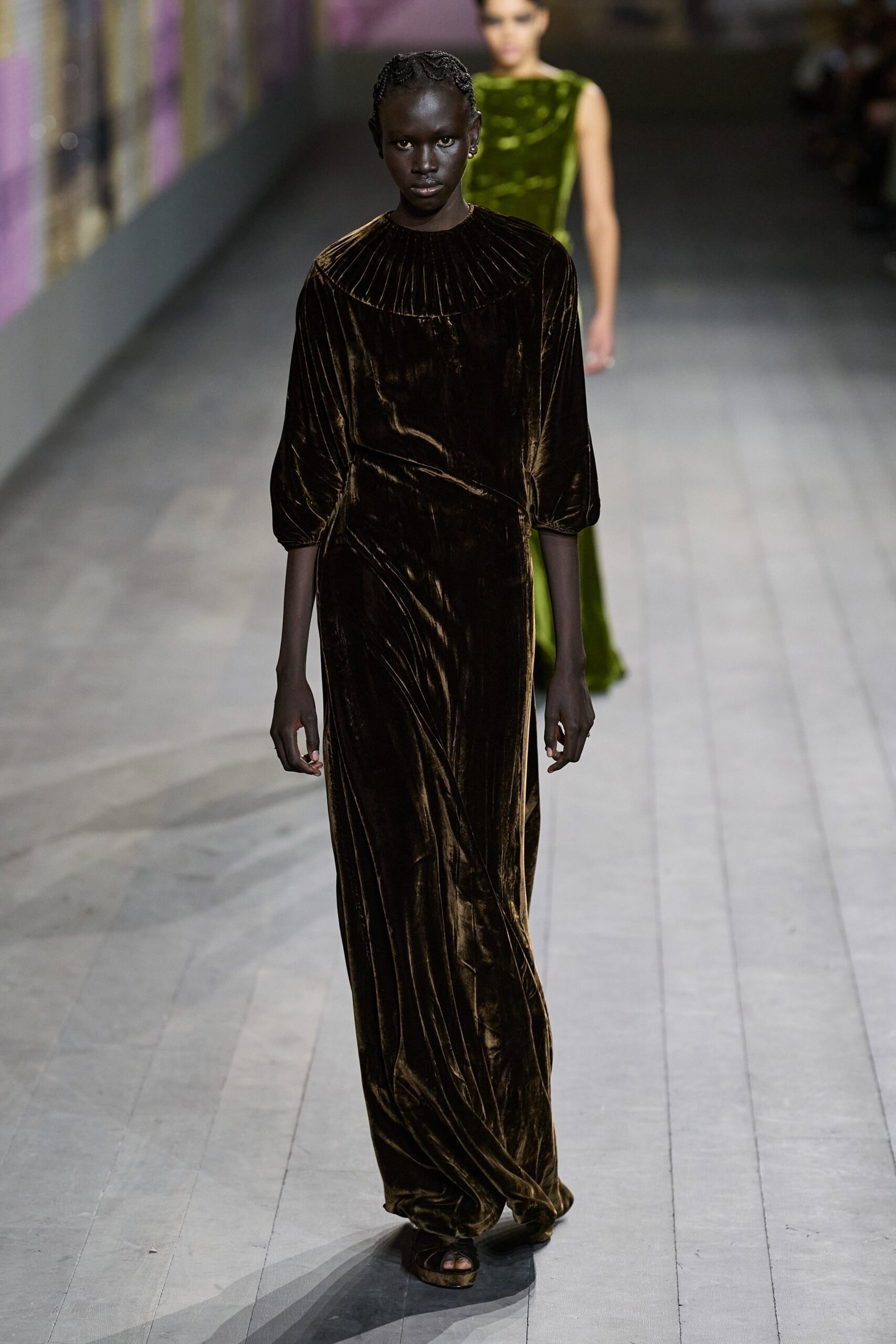 Christian Dior S/S 23 Couture Look 697