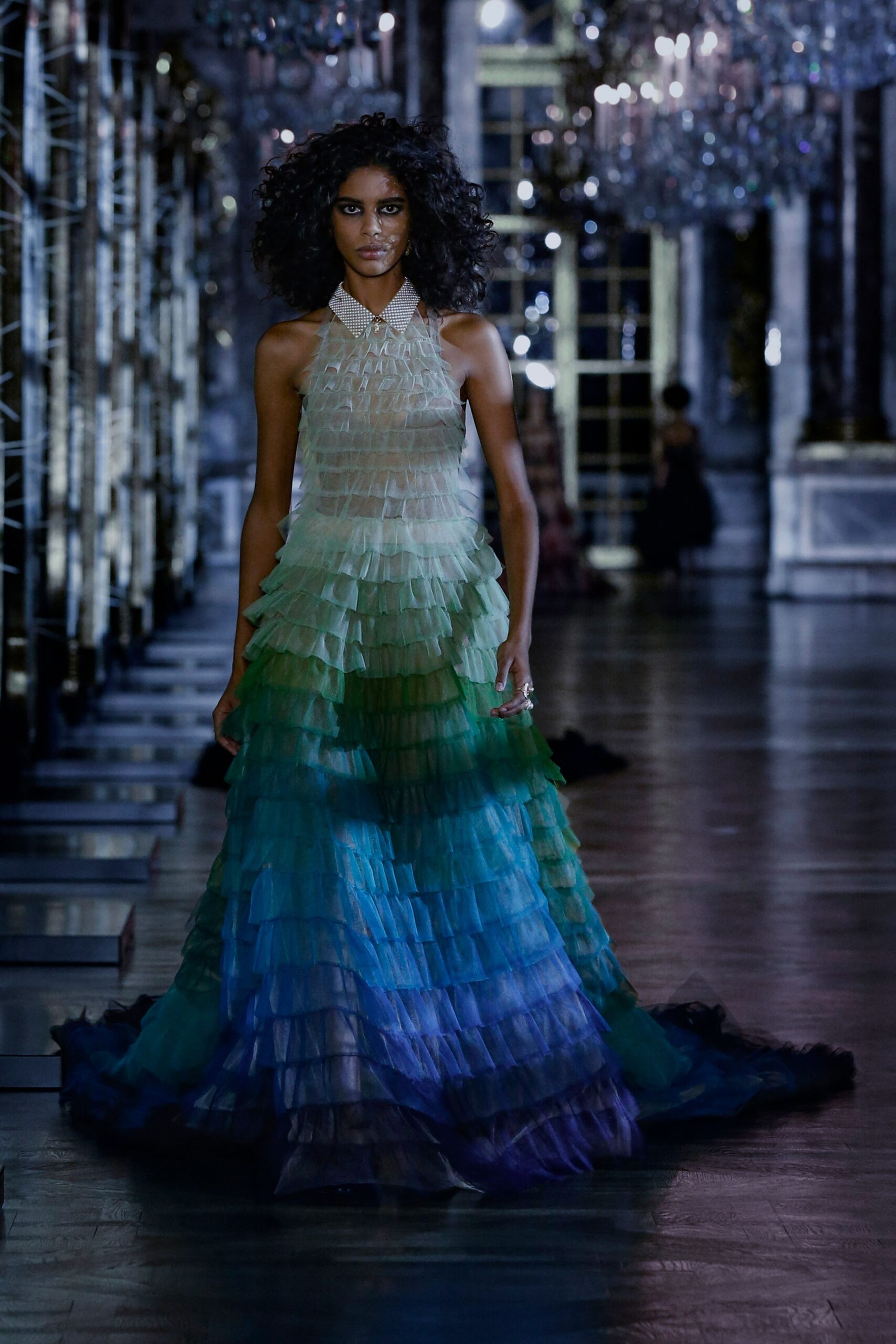 Christian Dior F/W 21 Look 828