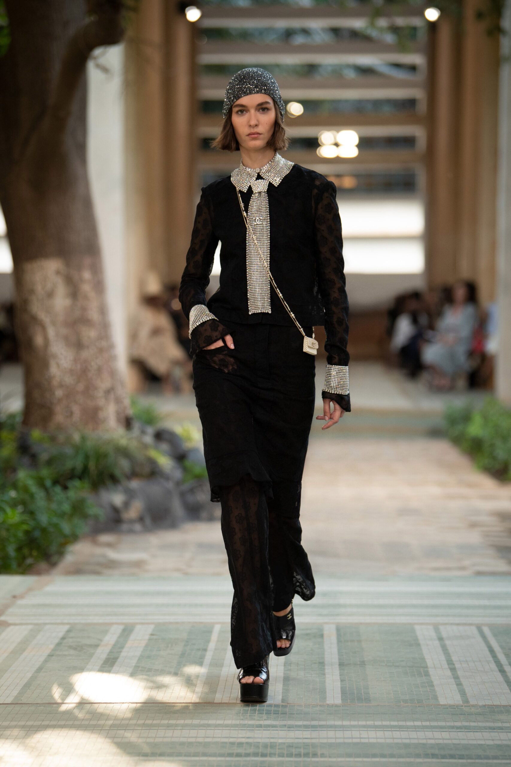 Chanel F/W 23 Look 856