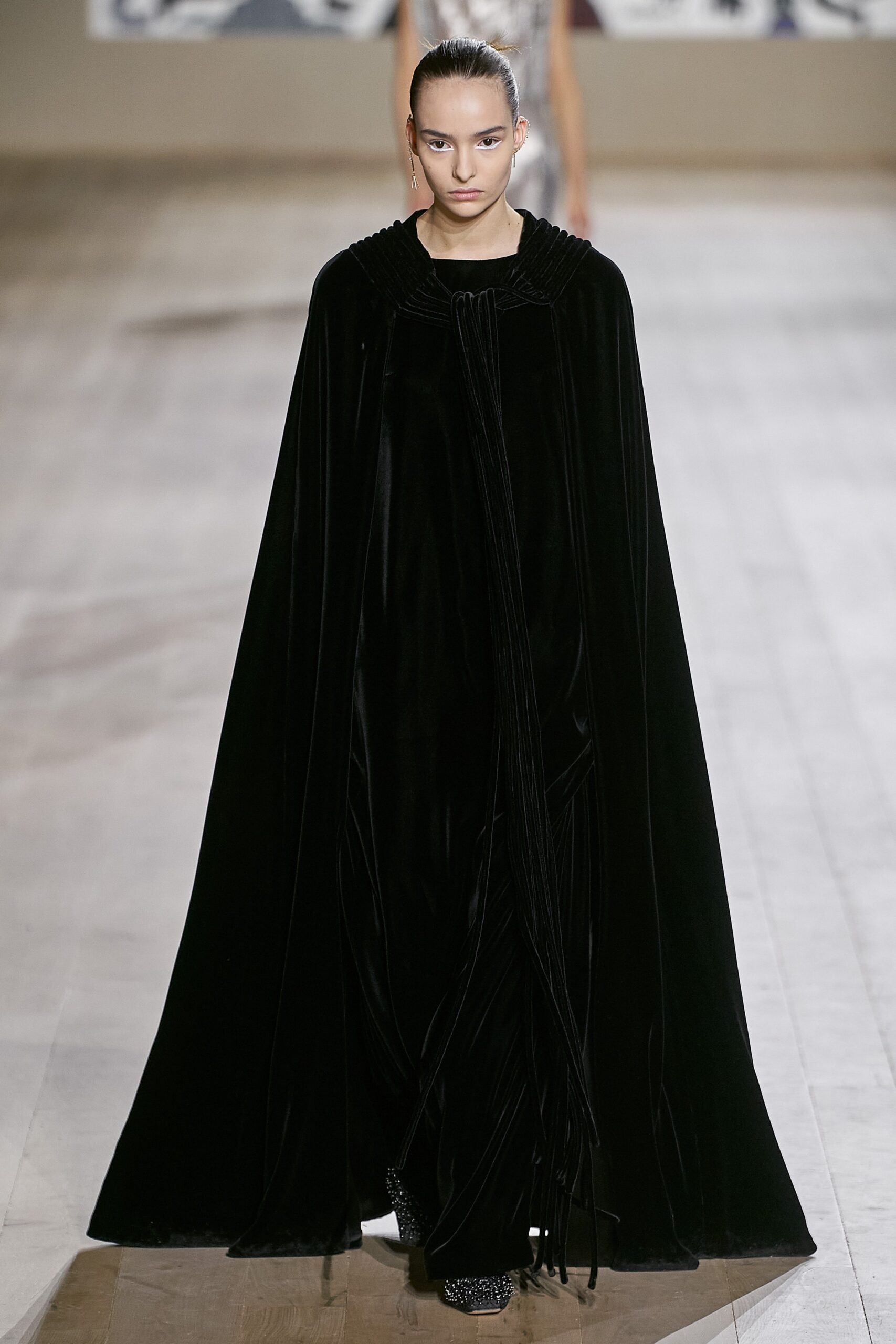 Christian Dior S/S 22 Couture Look 922