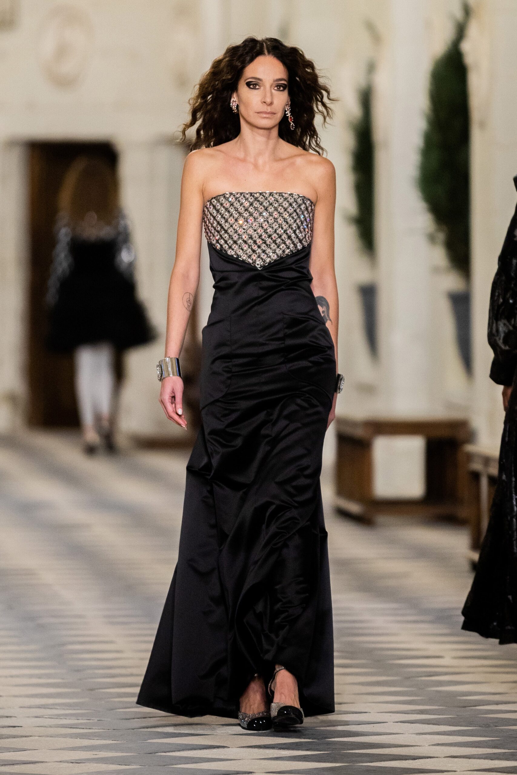 Chanel F/W 21 Look 913