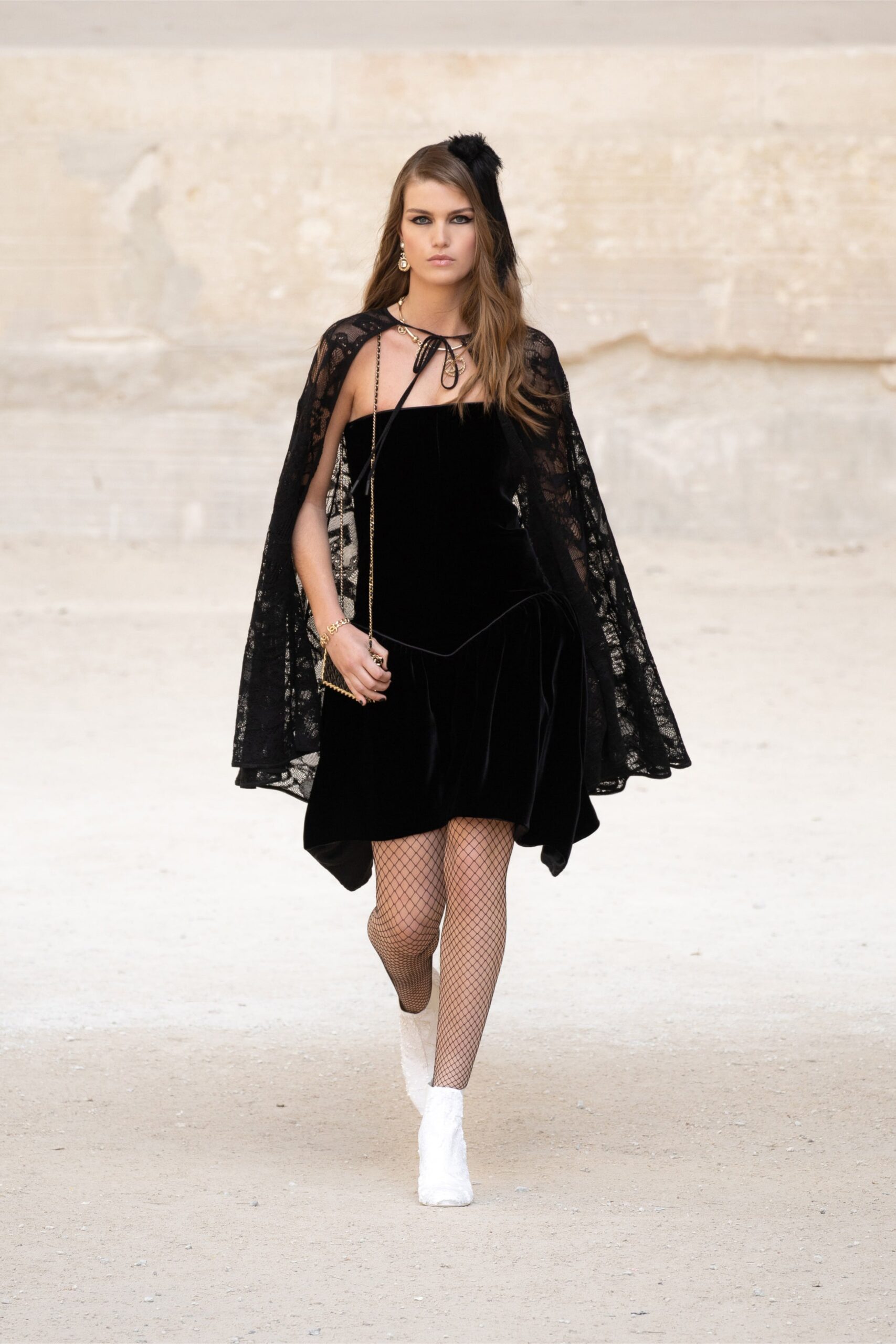 Chanel Resort 22 Look 999