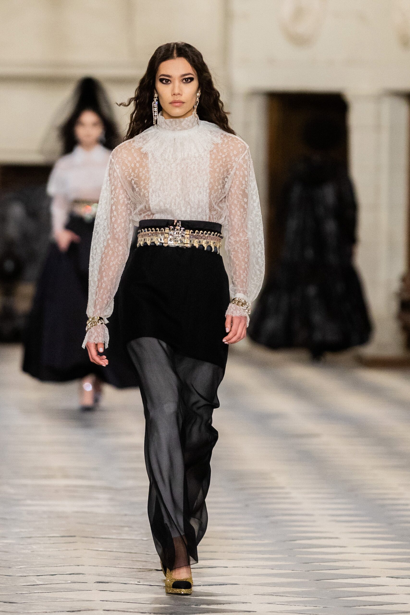 Chanel F/W 21 Look 953
