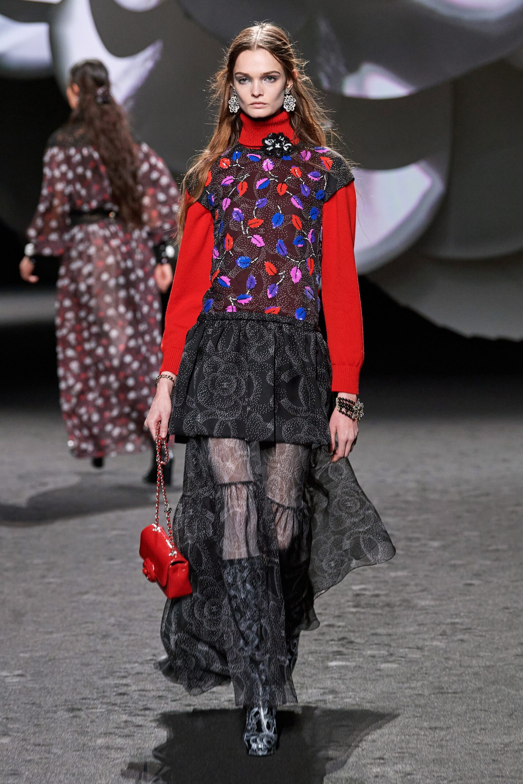 Chanel F/W 23 Look 827