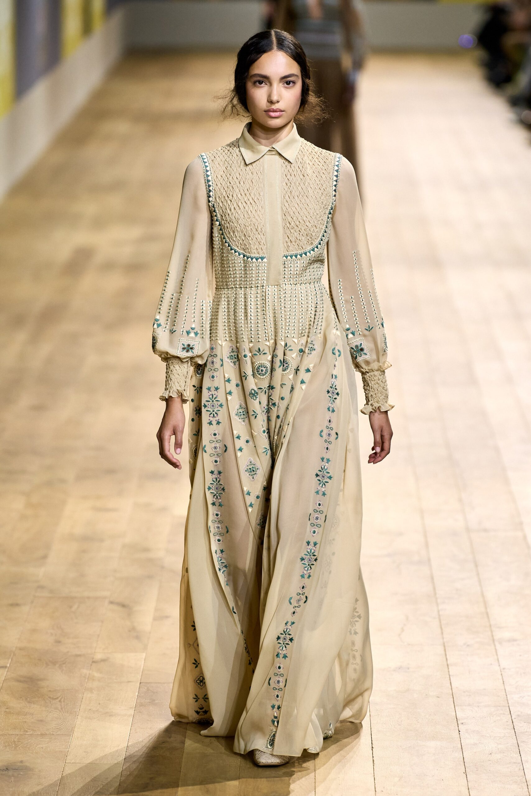 Christian Dior F/W 22 Couture Look 932