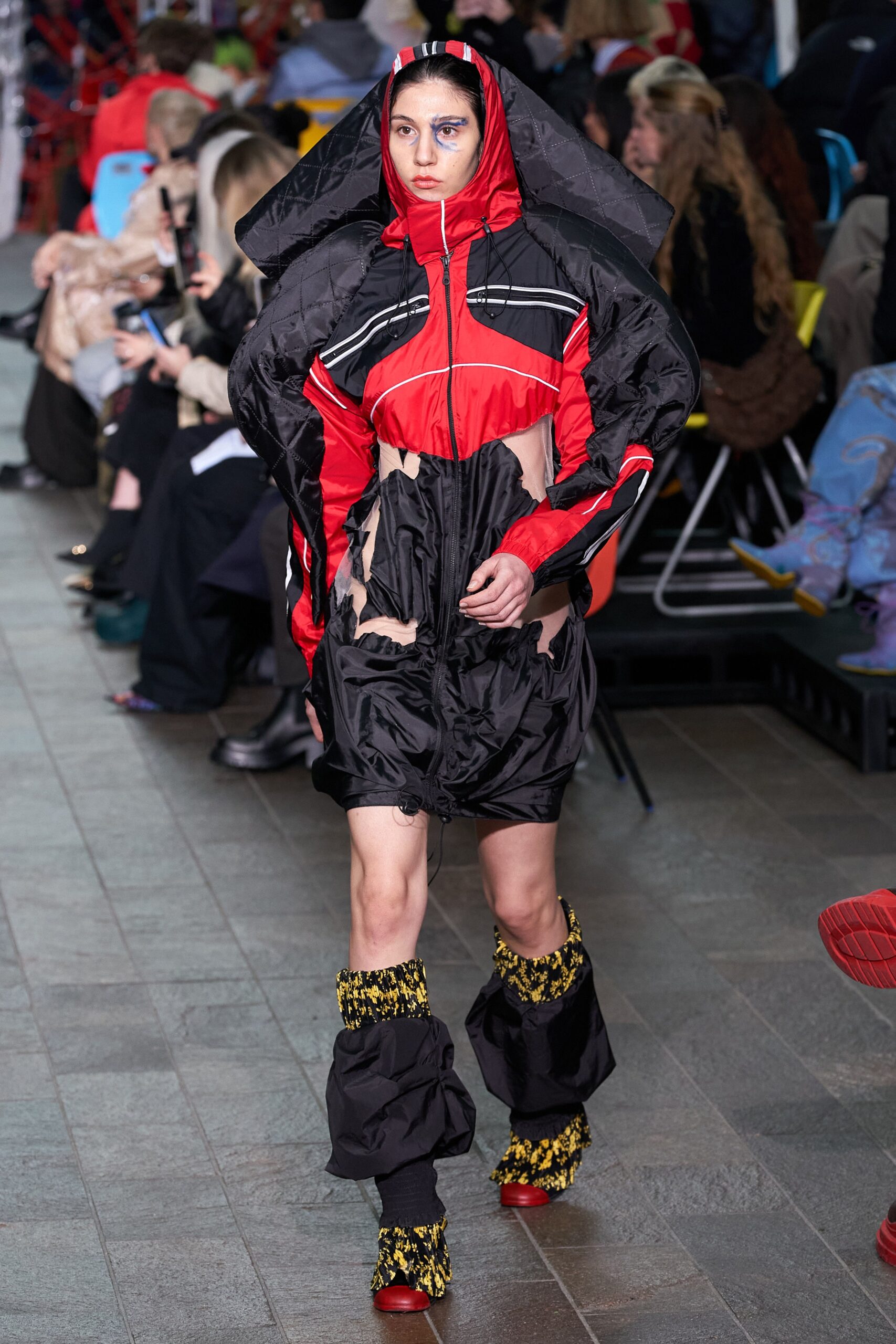 Central Saint Martins F/W 22 Look 66