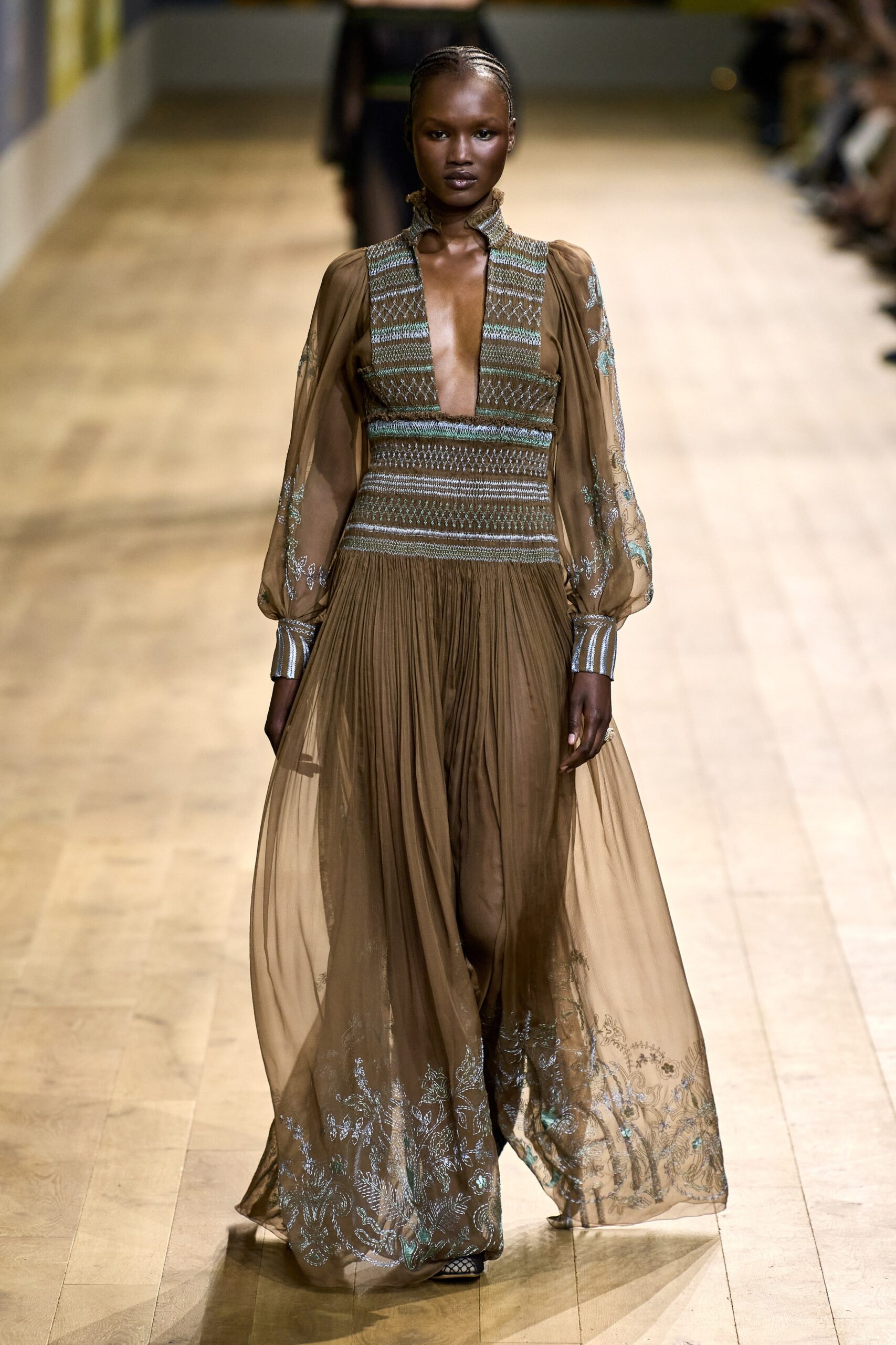 Christian Dior F/W 22 Couture Look 933