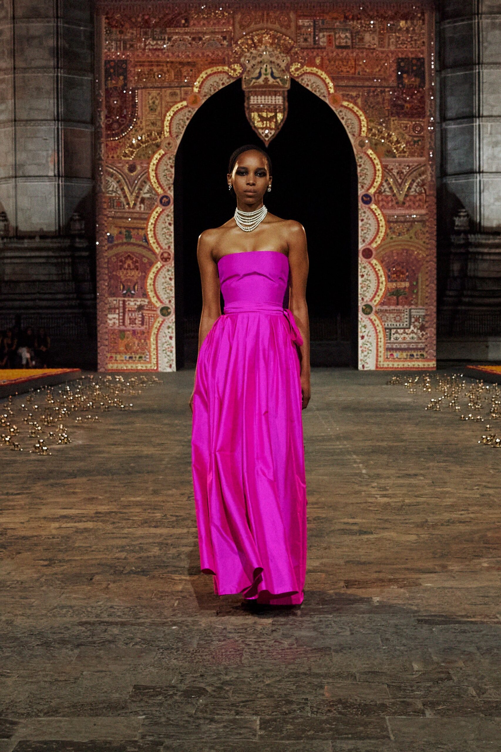 Christian Dior F/W 23 Look 715
