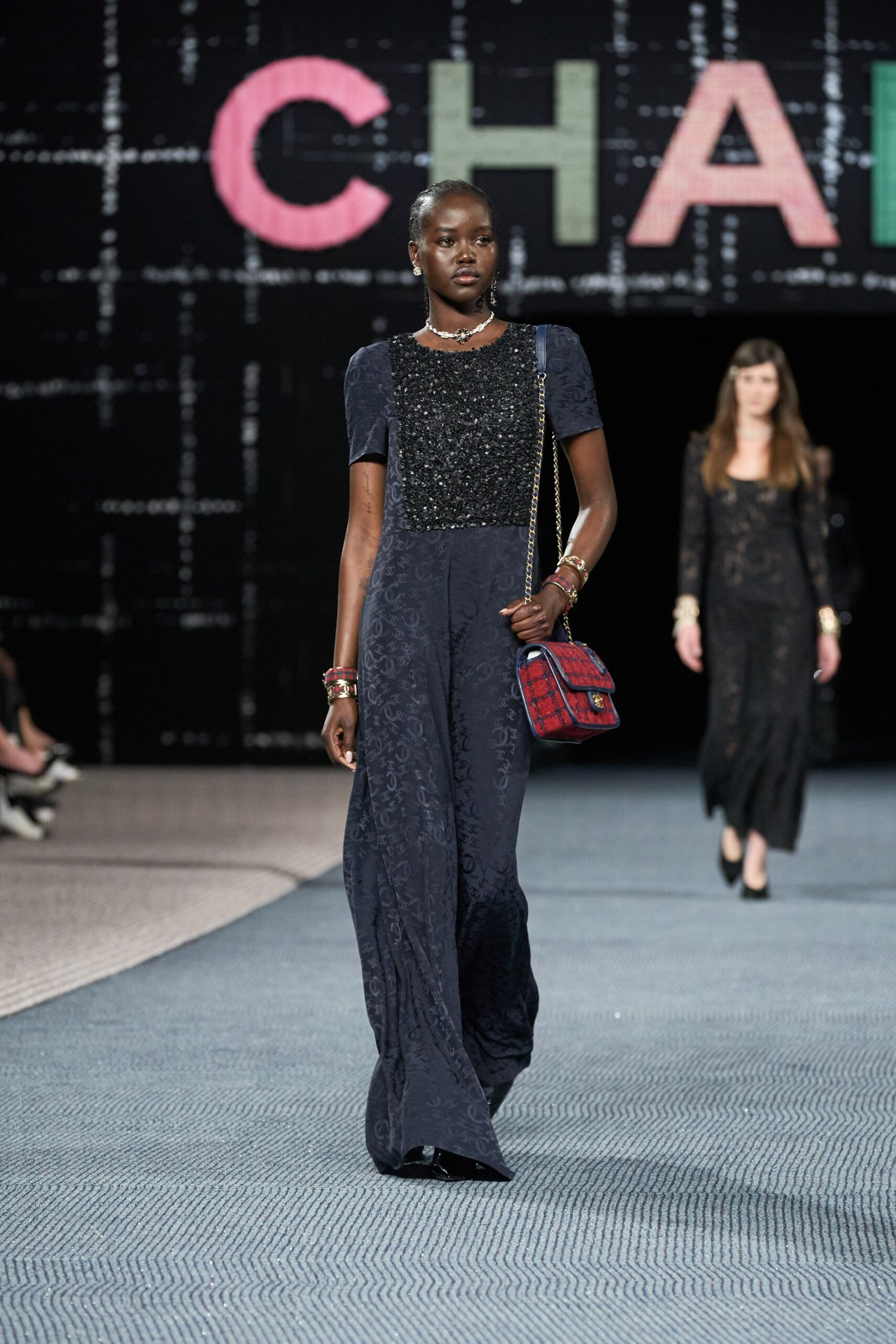 Chanel F/W 22 Look 883