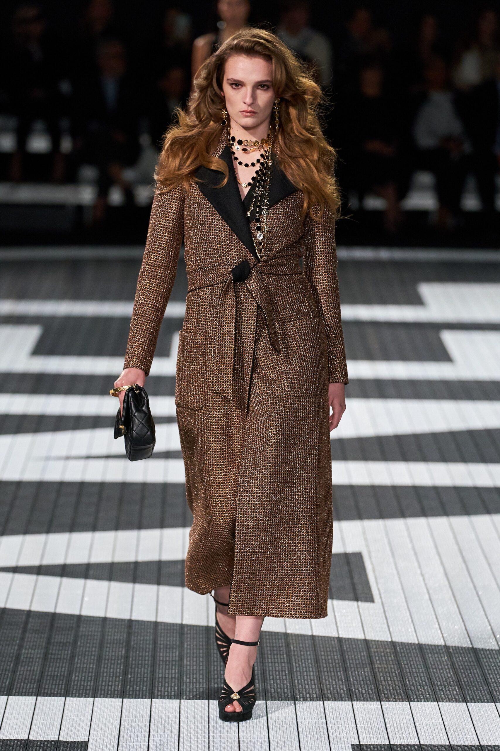Chanel Resort 24 Look 810