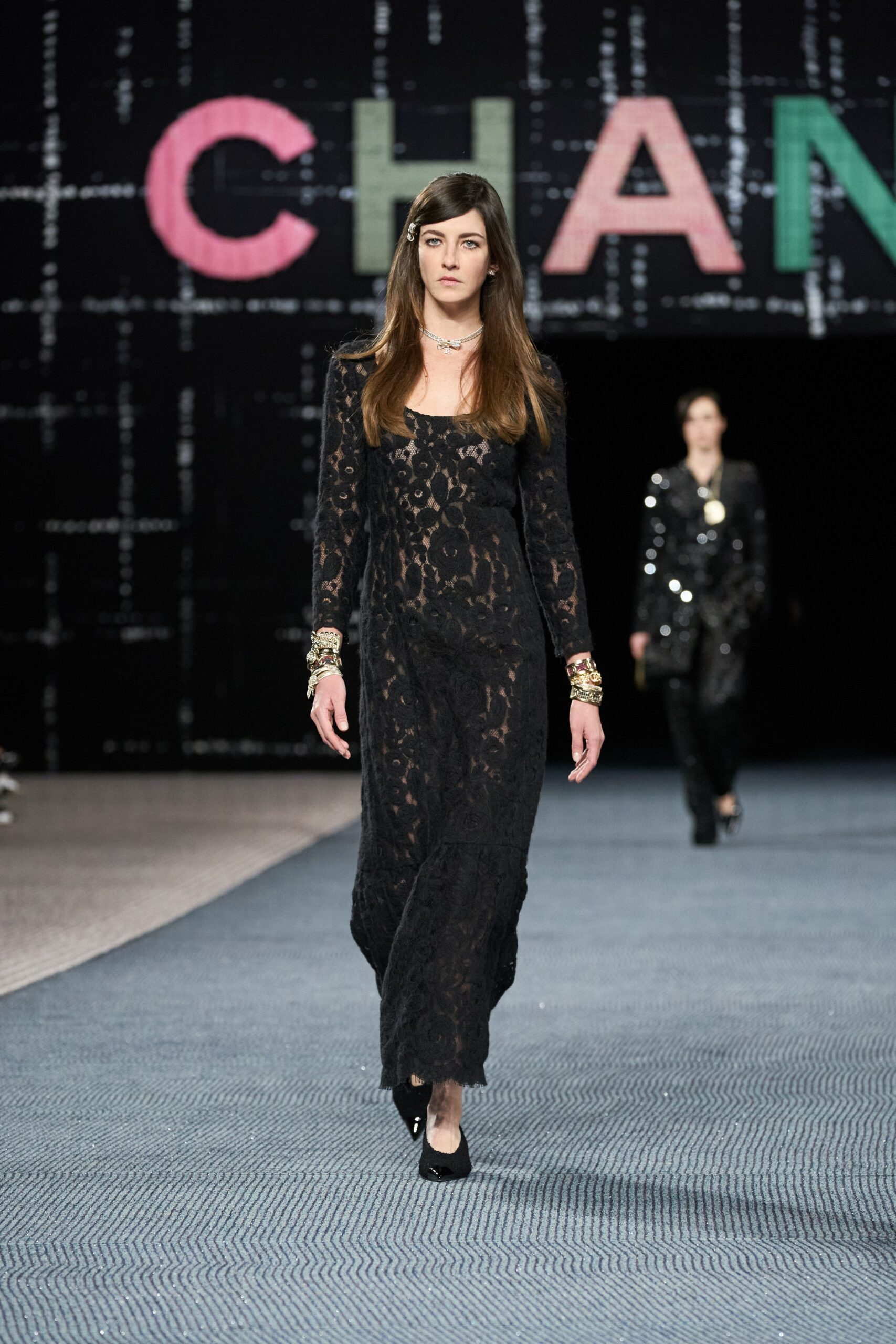 Chanel F/W 22 Look 897