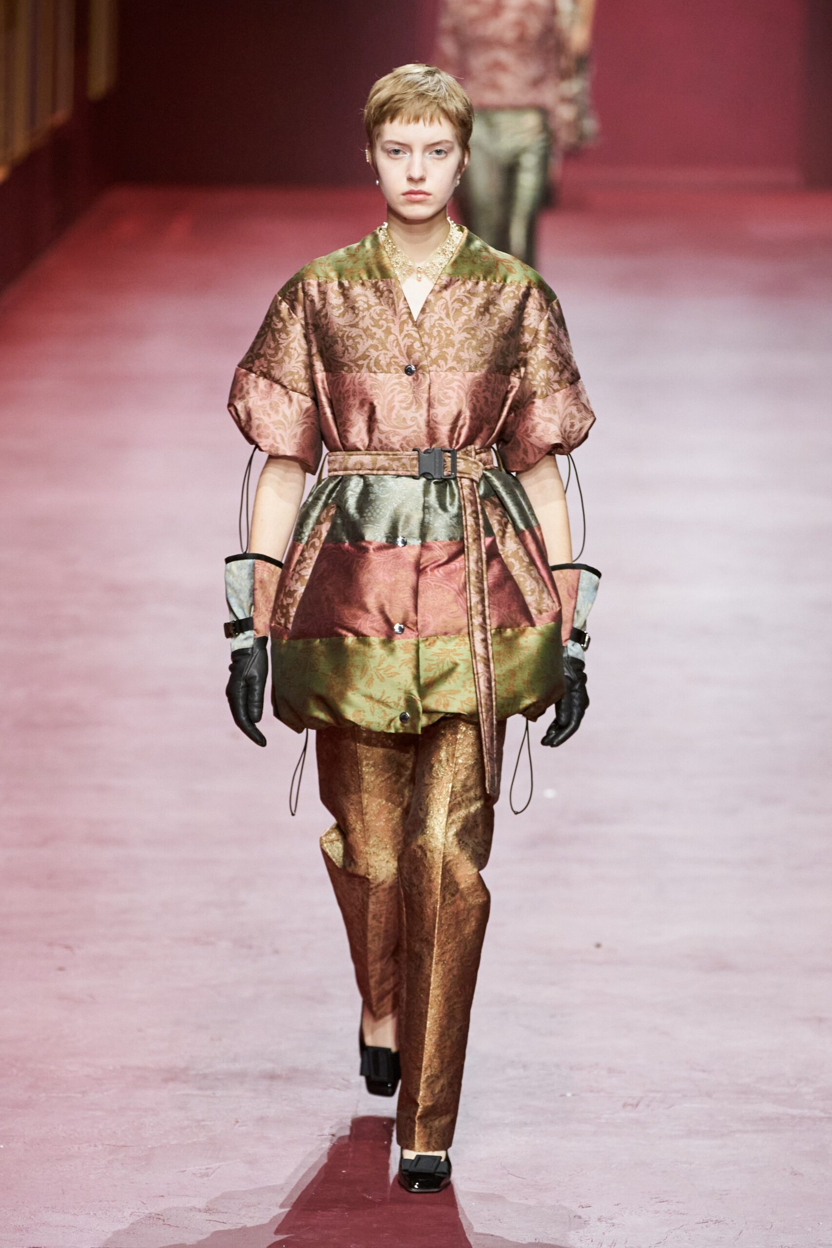 Christian Dior F/W 22 Look 938
