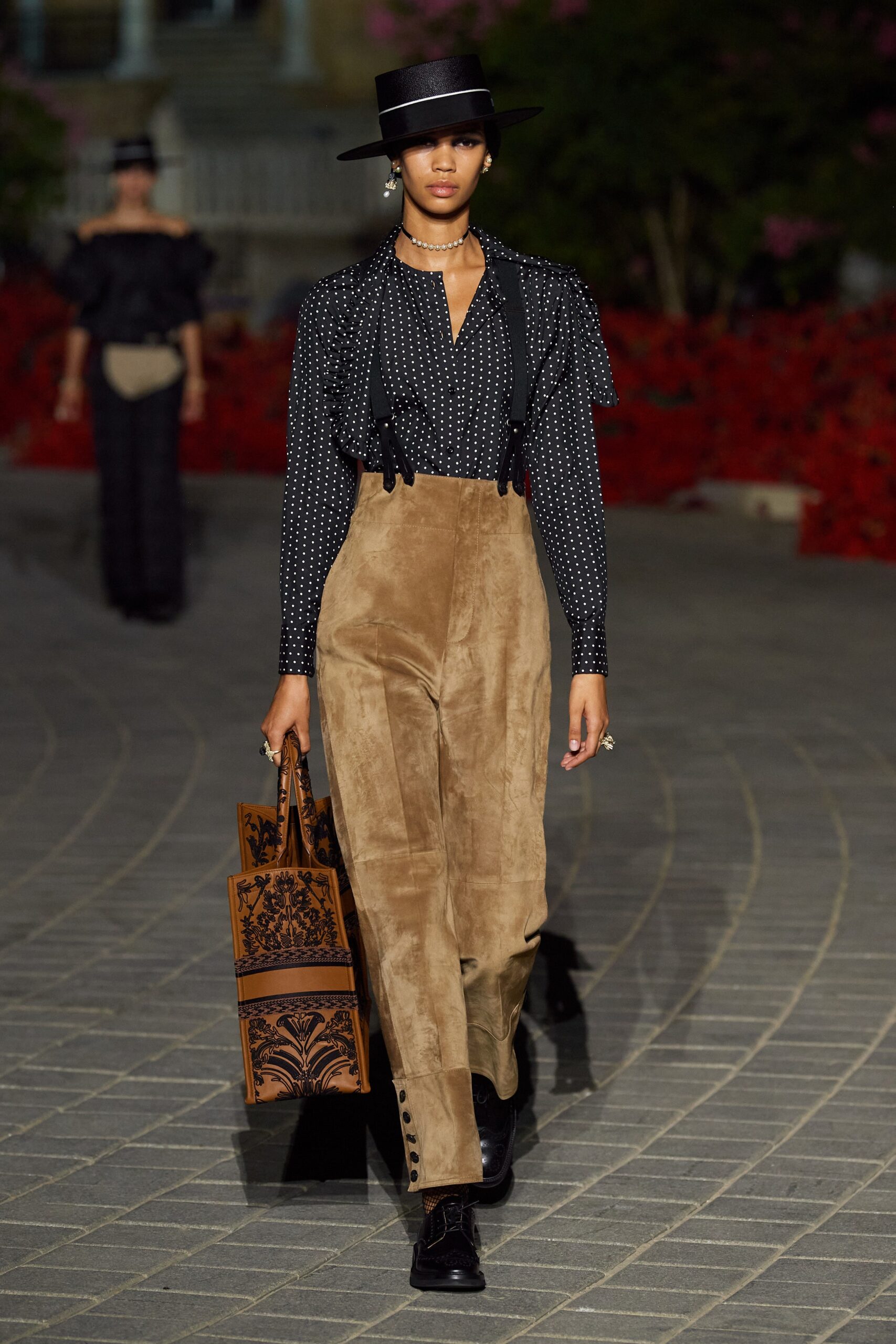 Christian Dior Resort 23 Look 1001