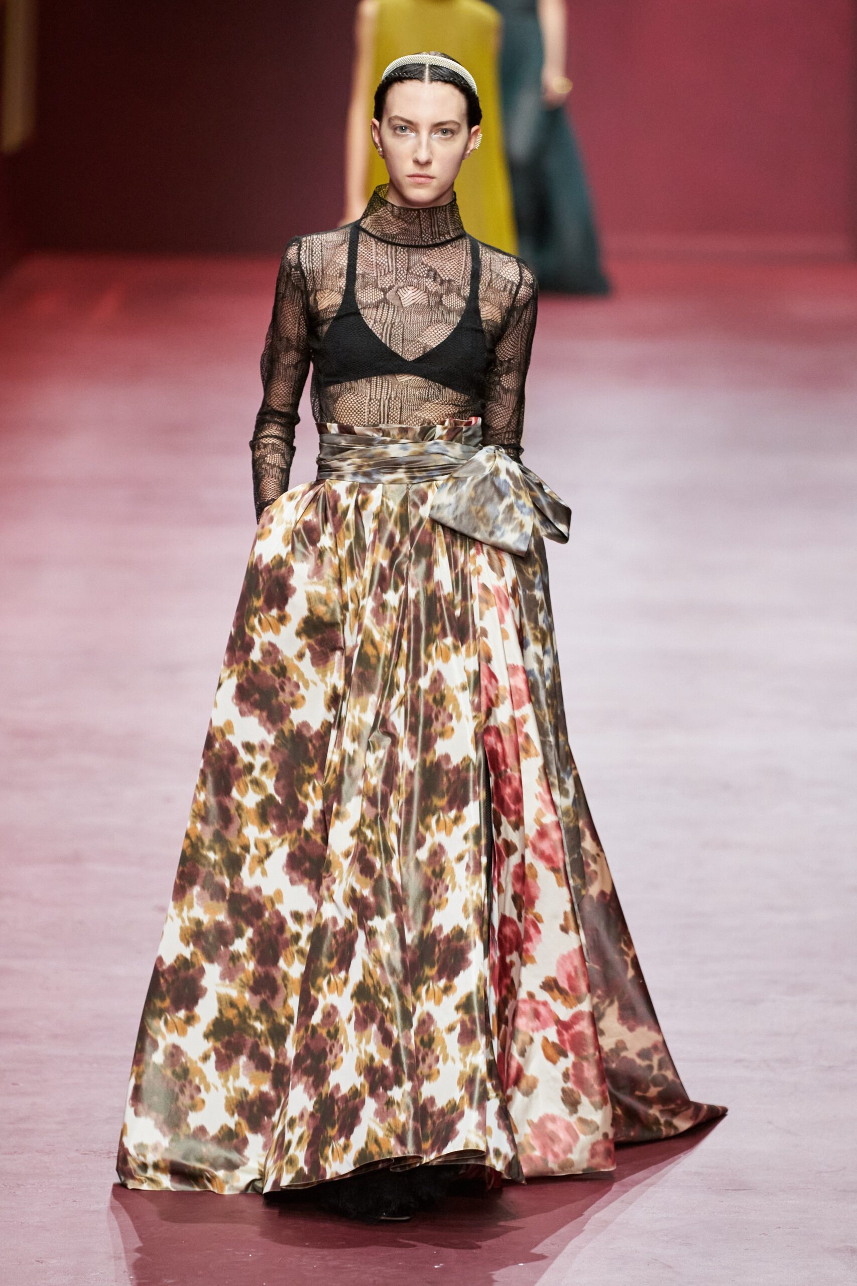 Christian Dior F/W 22 Look 1042