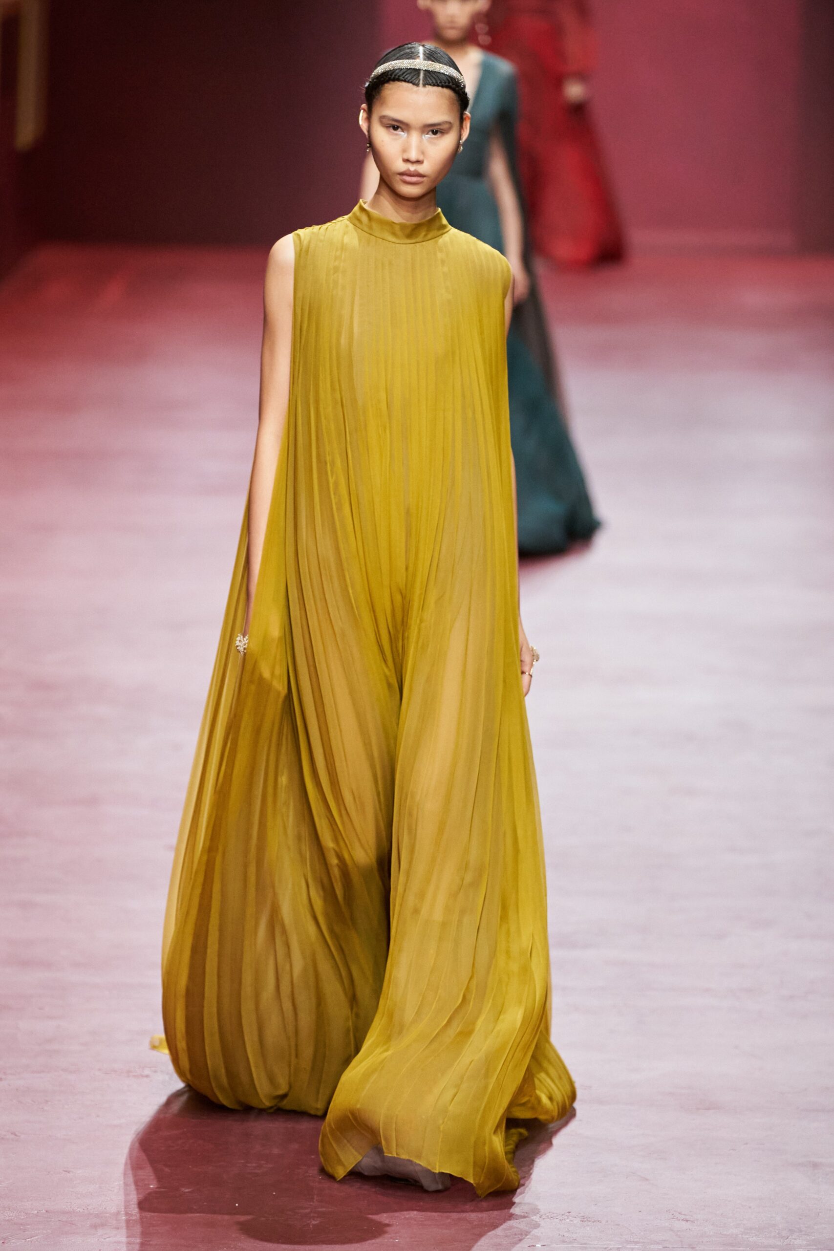 Christian Dior F/W 22 Look 1053