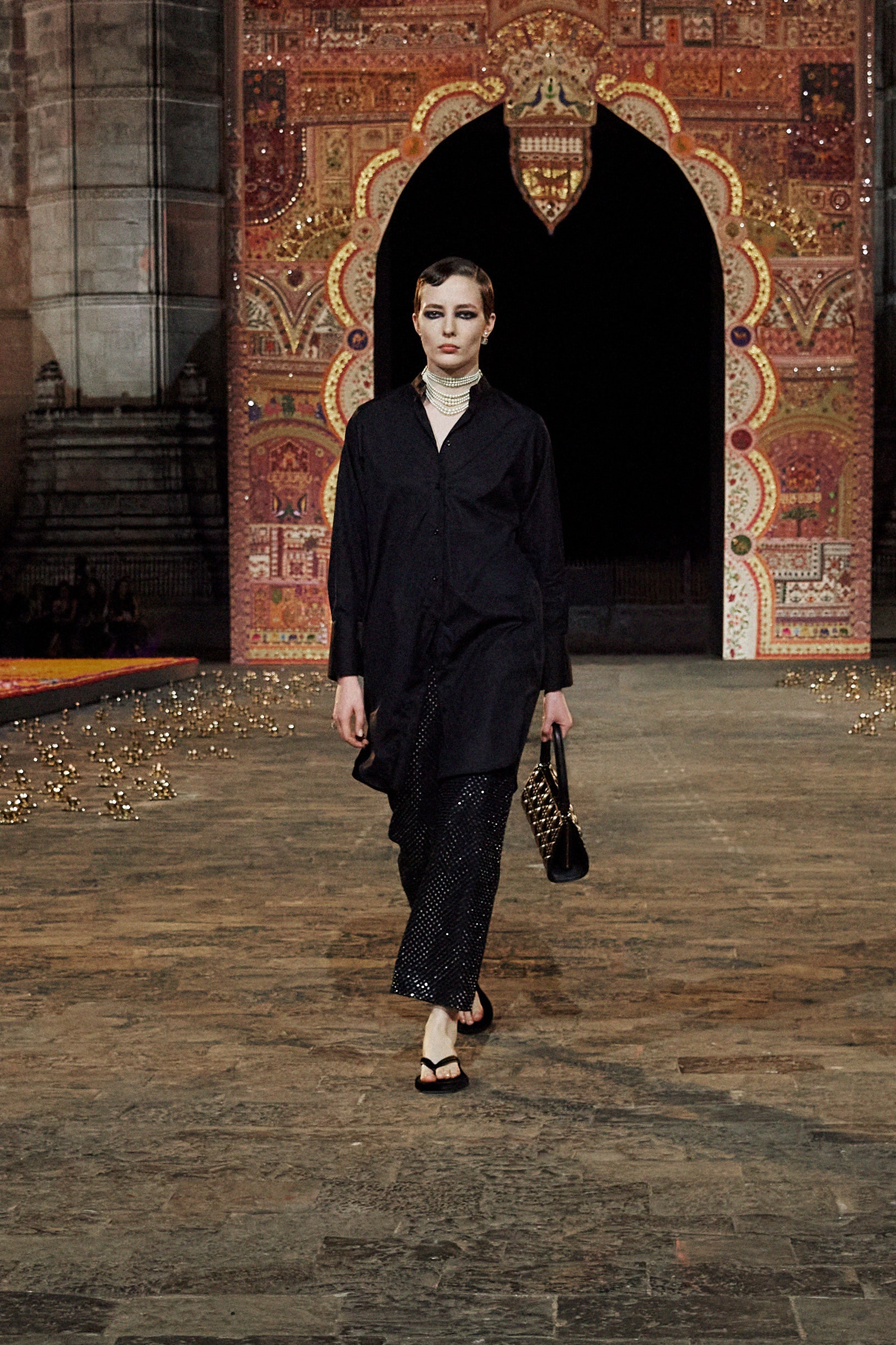 Christian Dior F/W 23 Look 910