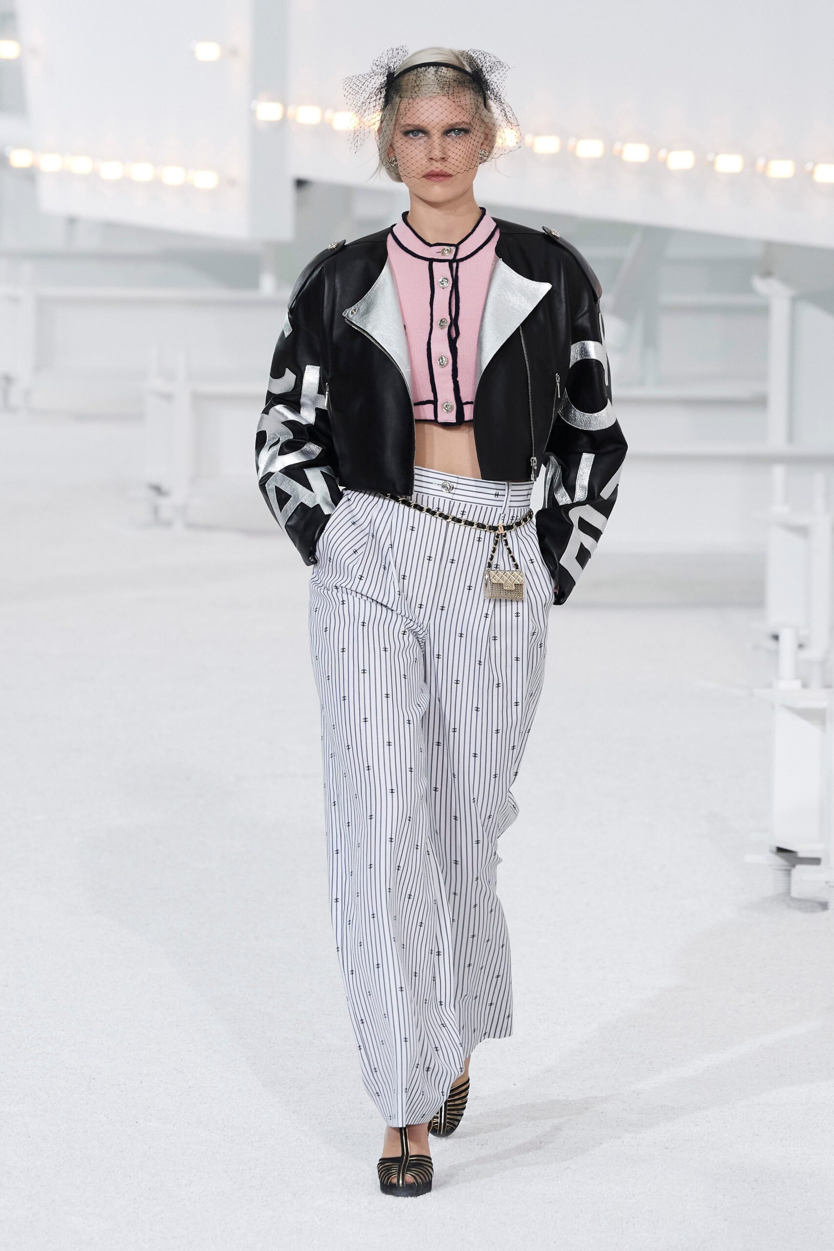 Chanel S/S 21 Look 114