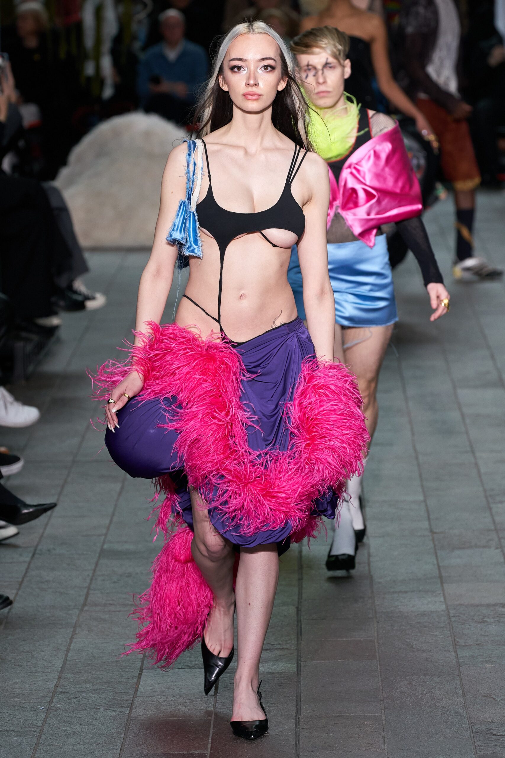 Central Saint Martins F/W 22 Look 91