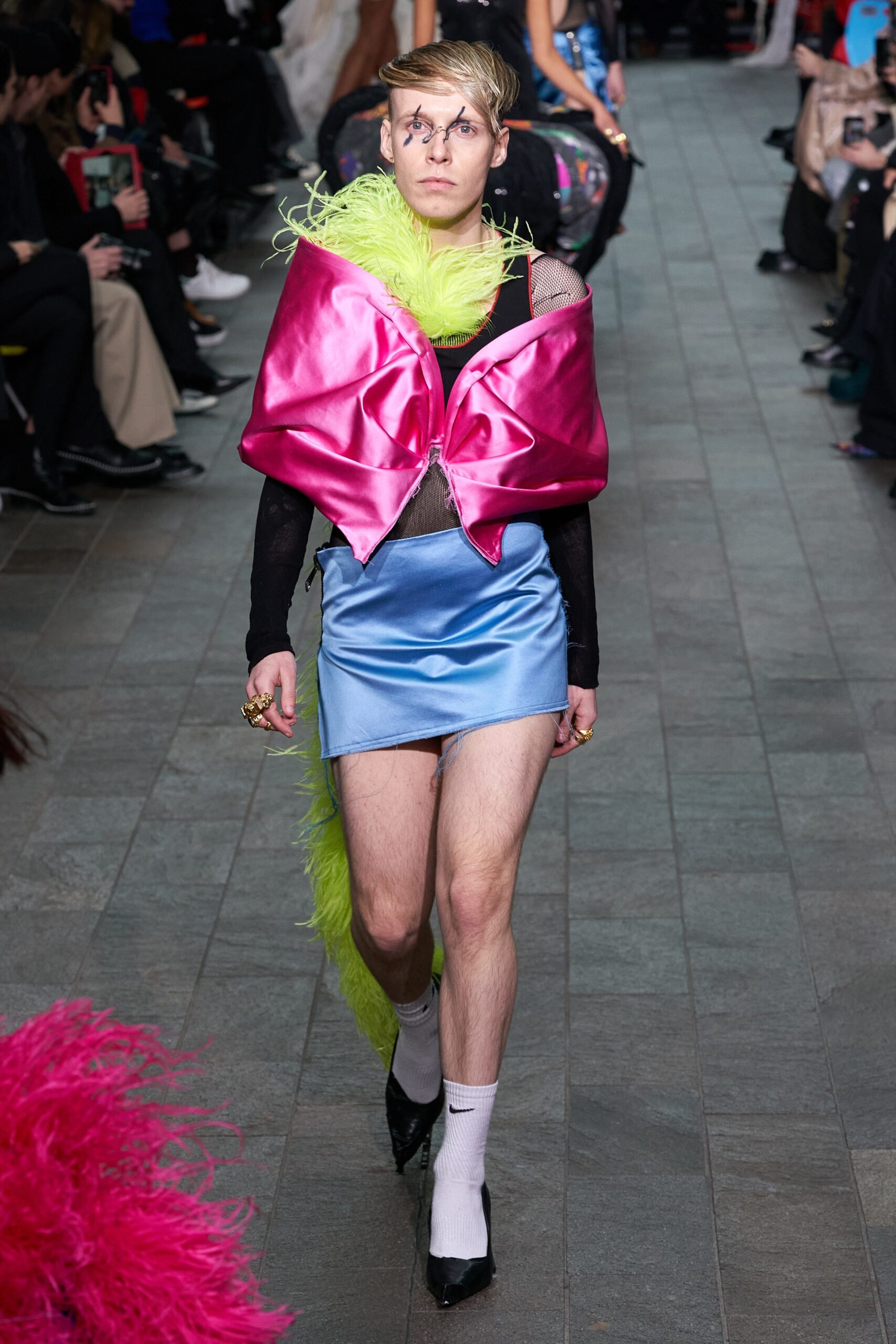 Central Saint Martins F/W 22 Look 92