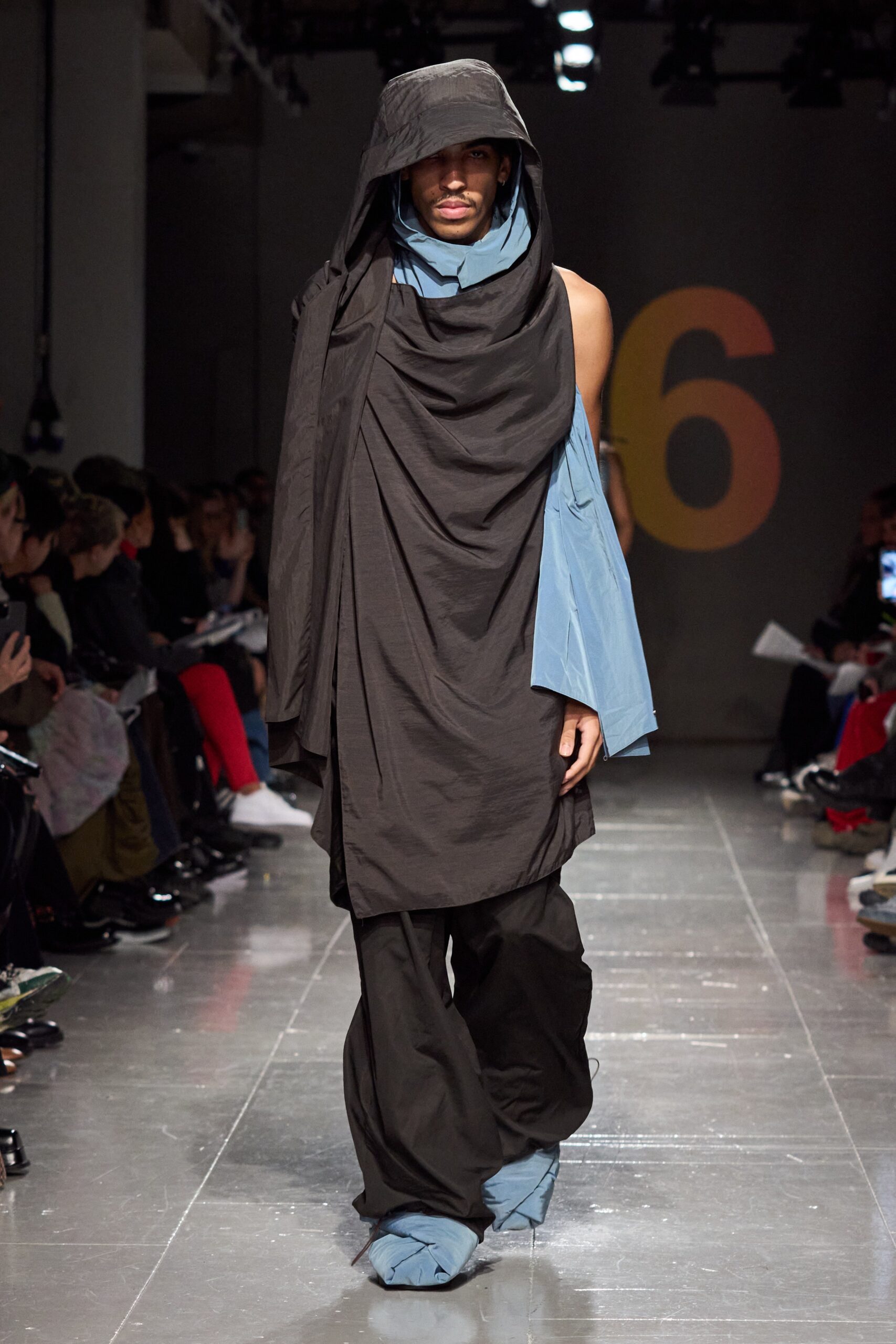 Central Saint Martins F/W 23 Look 94