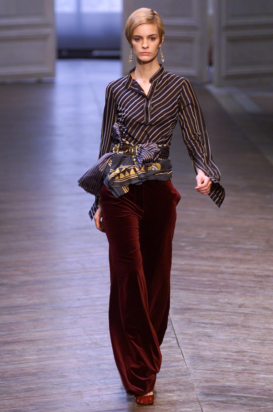 Chloé Fall 2002 Ready-to-Wear