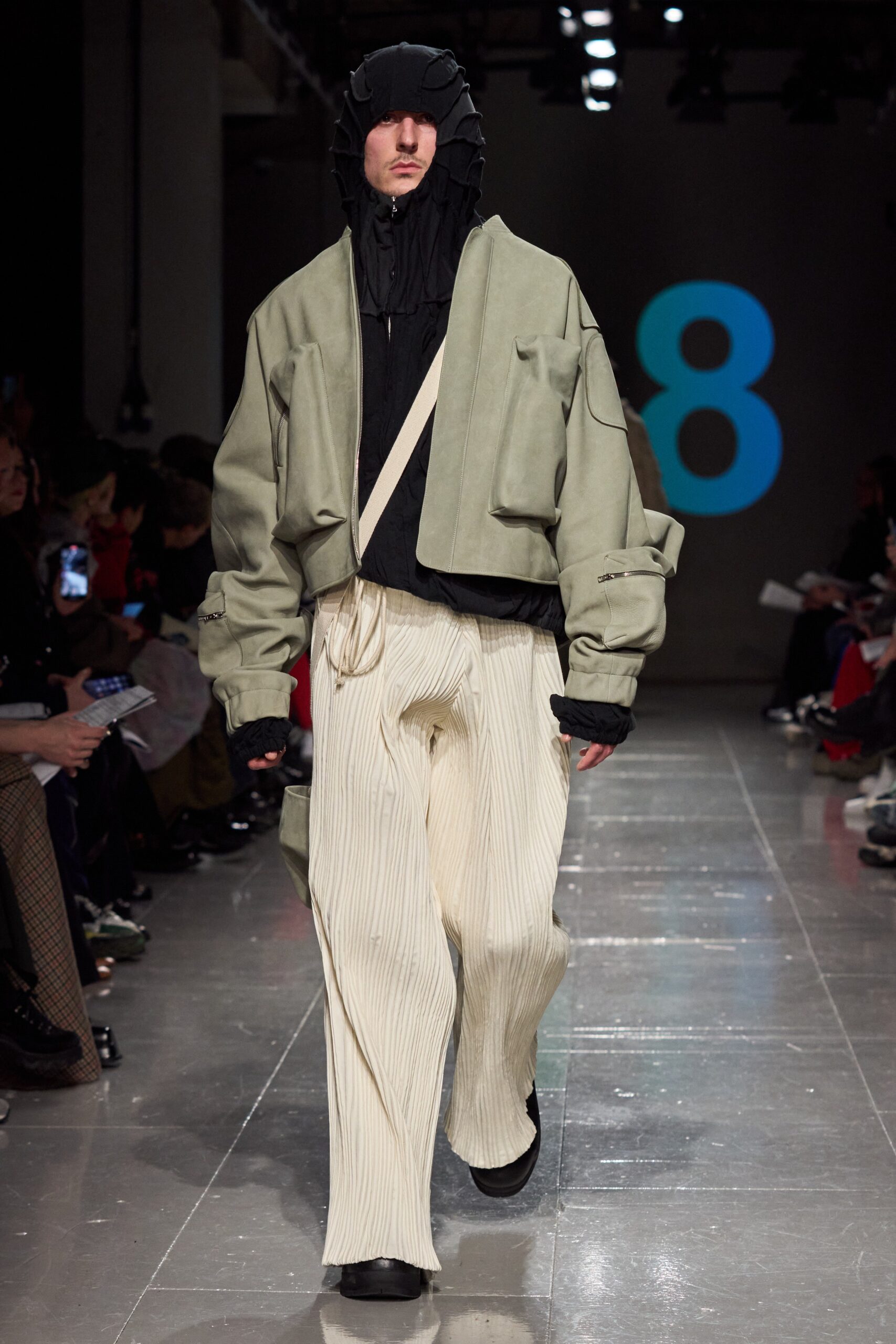 Central Saint Martins F/W 23 Look 103