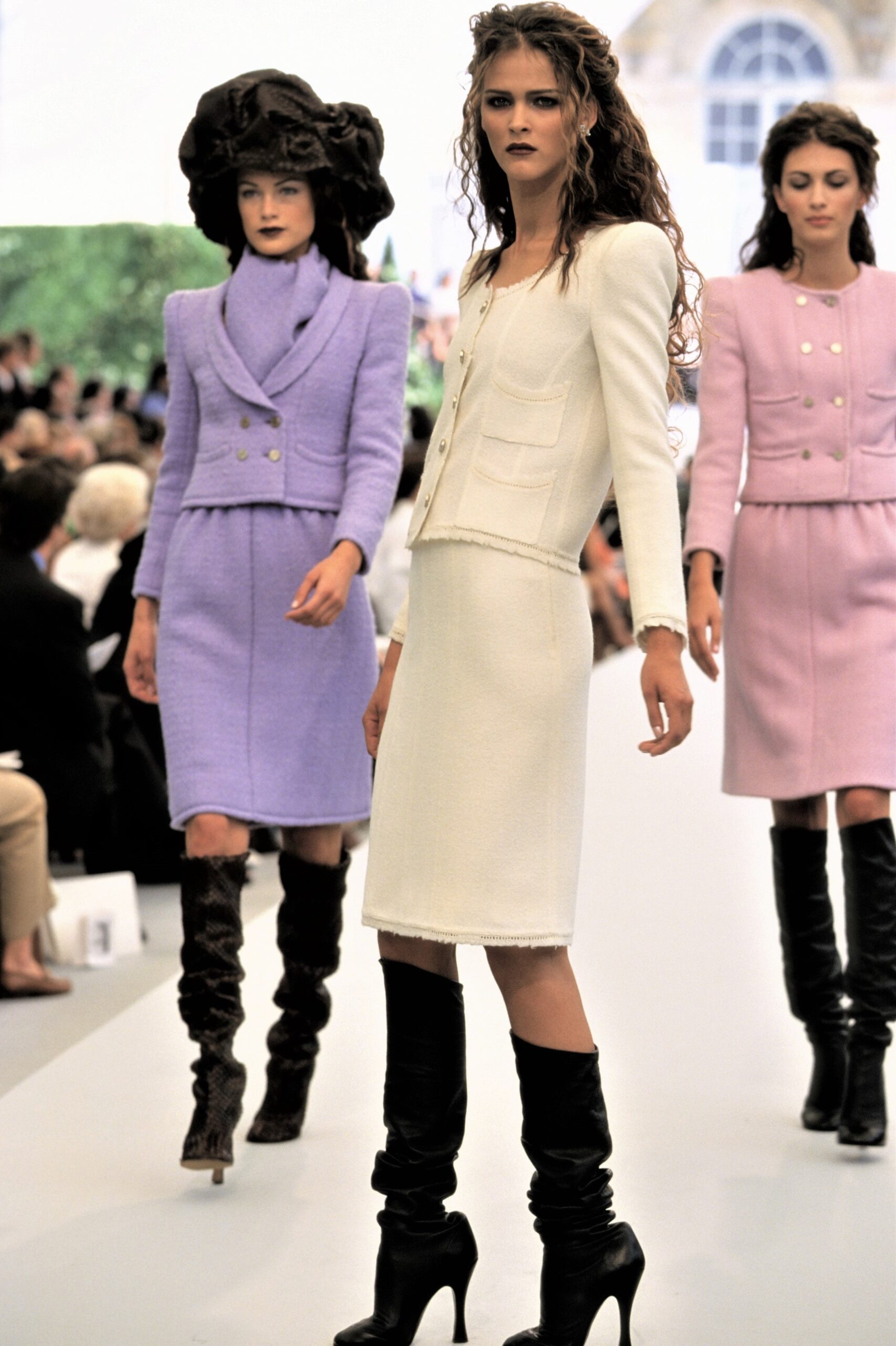 Chanel F/W 97 Couture Look 12