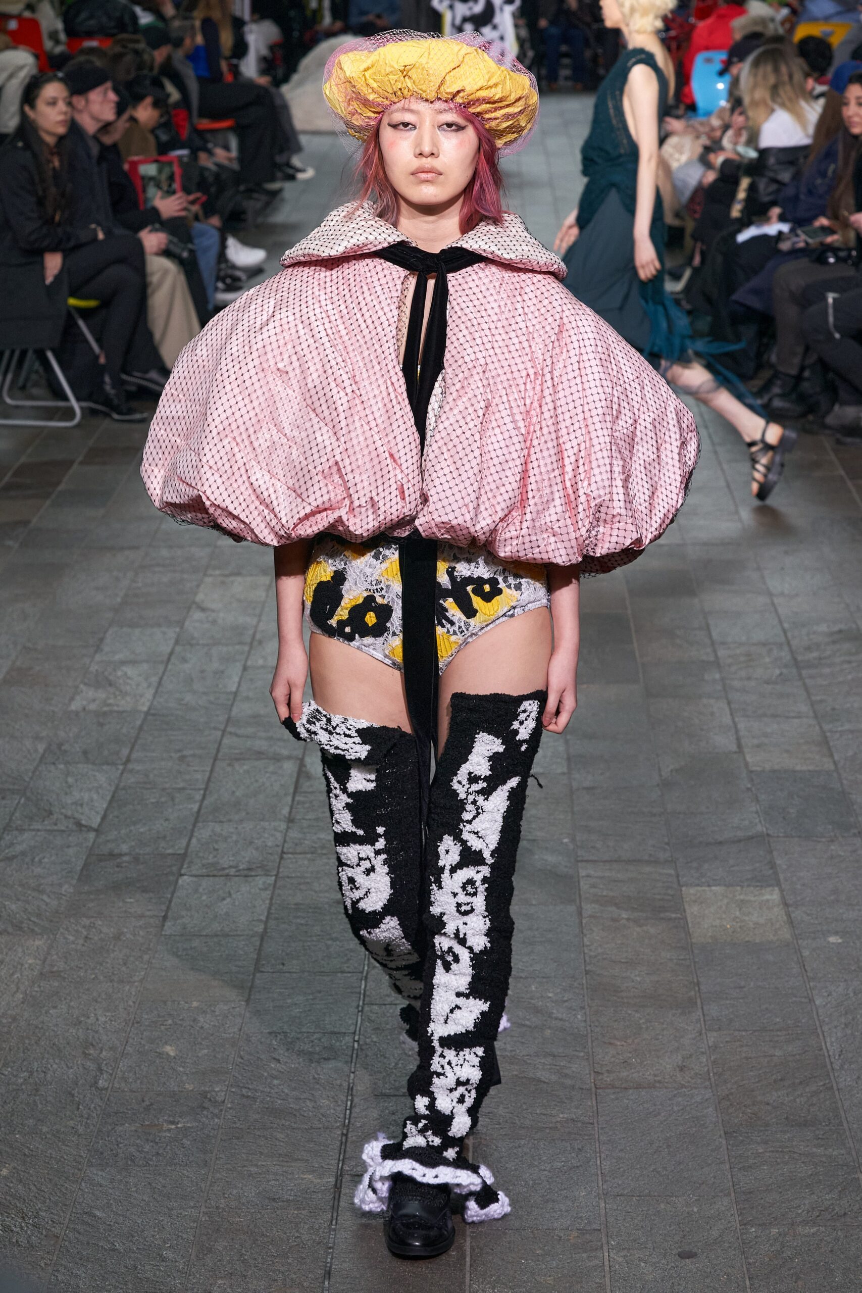 Central Saint Martins F/W 22 Look 129