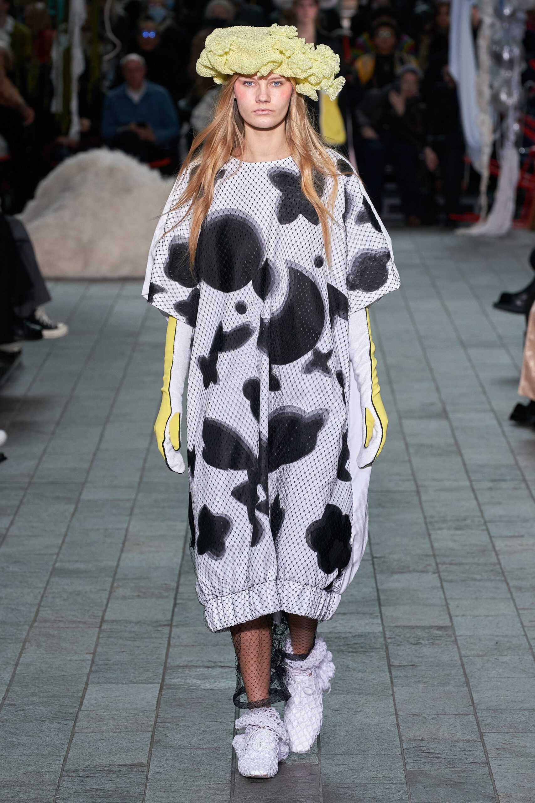 Central Saint Martins F/W 22 Look 130