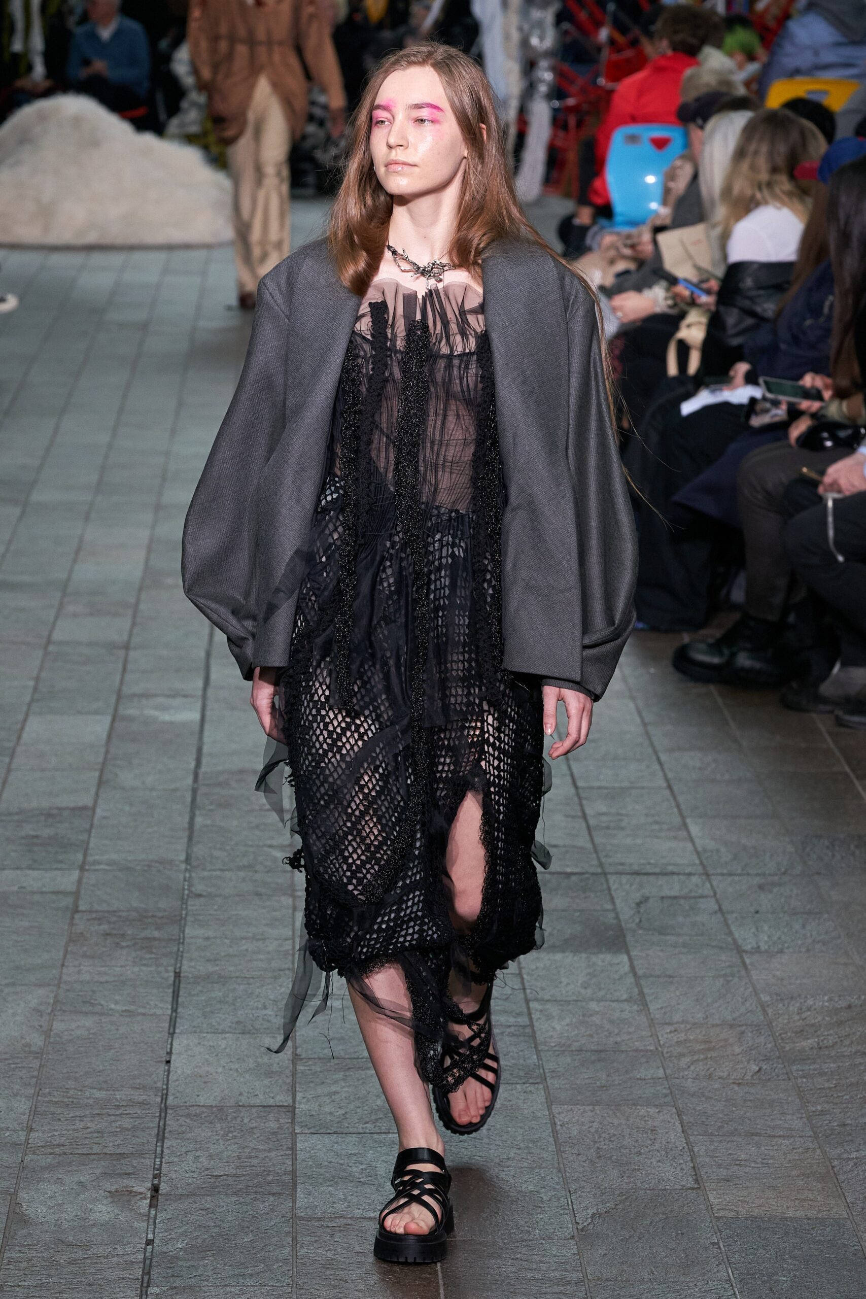 Central Saint Martins F/W 22 Look 137