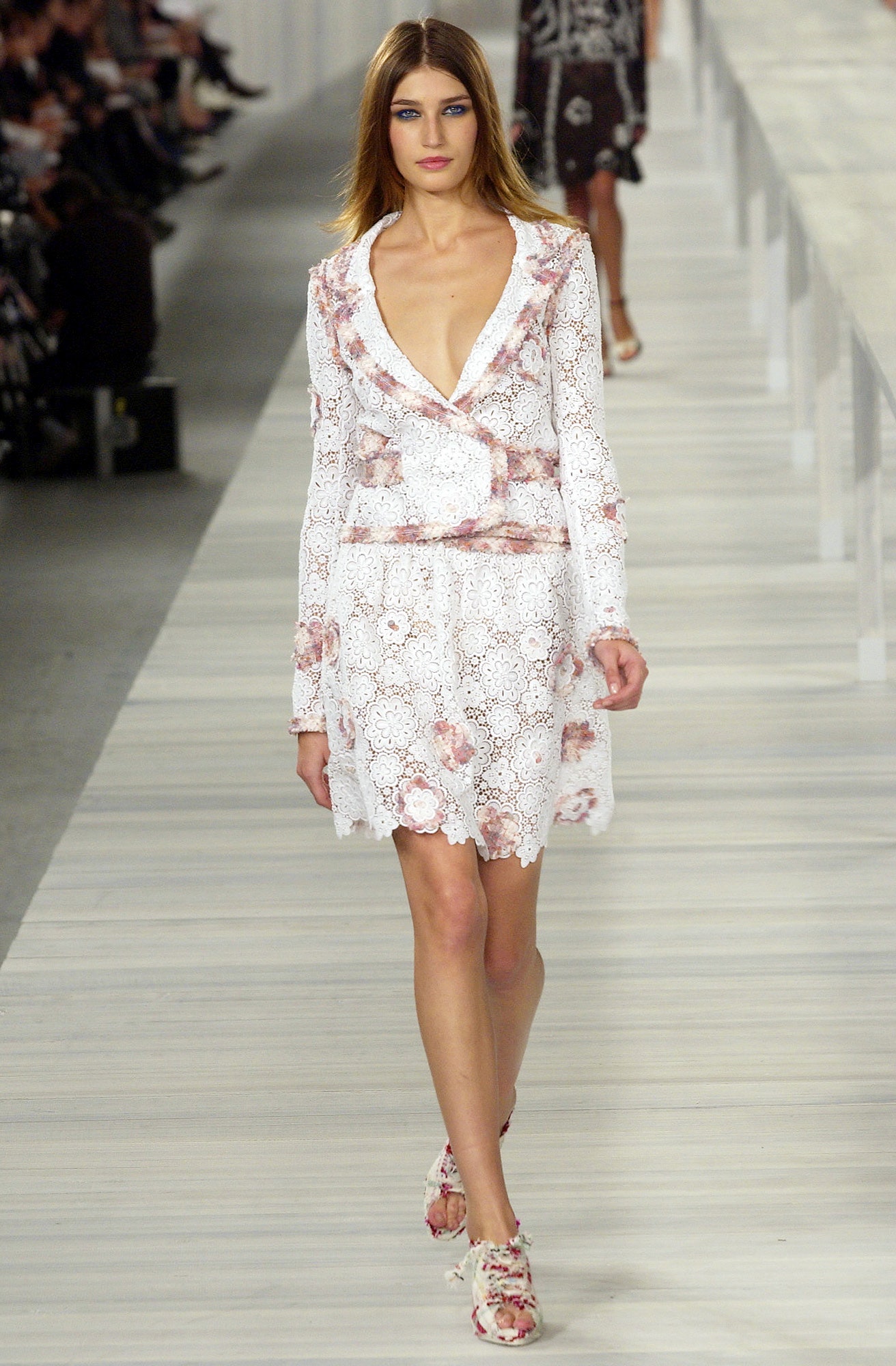 Chanel S/S 04 Look 82