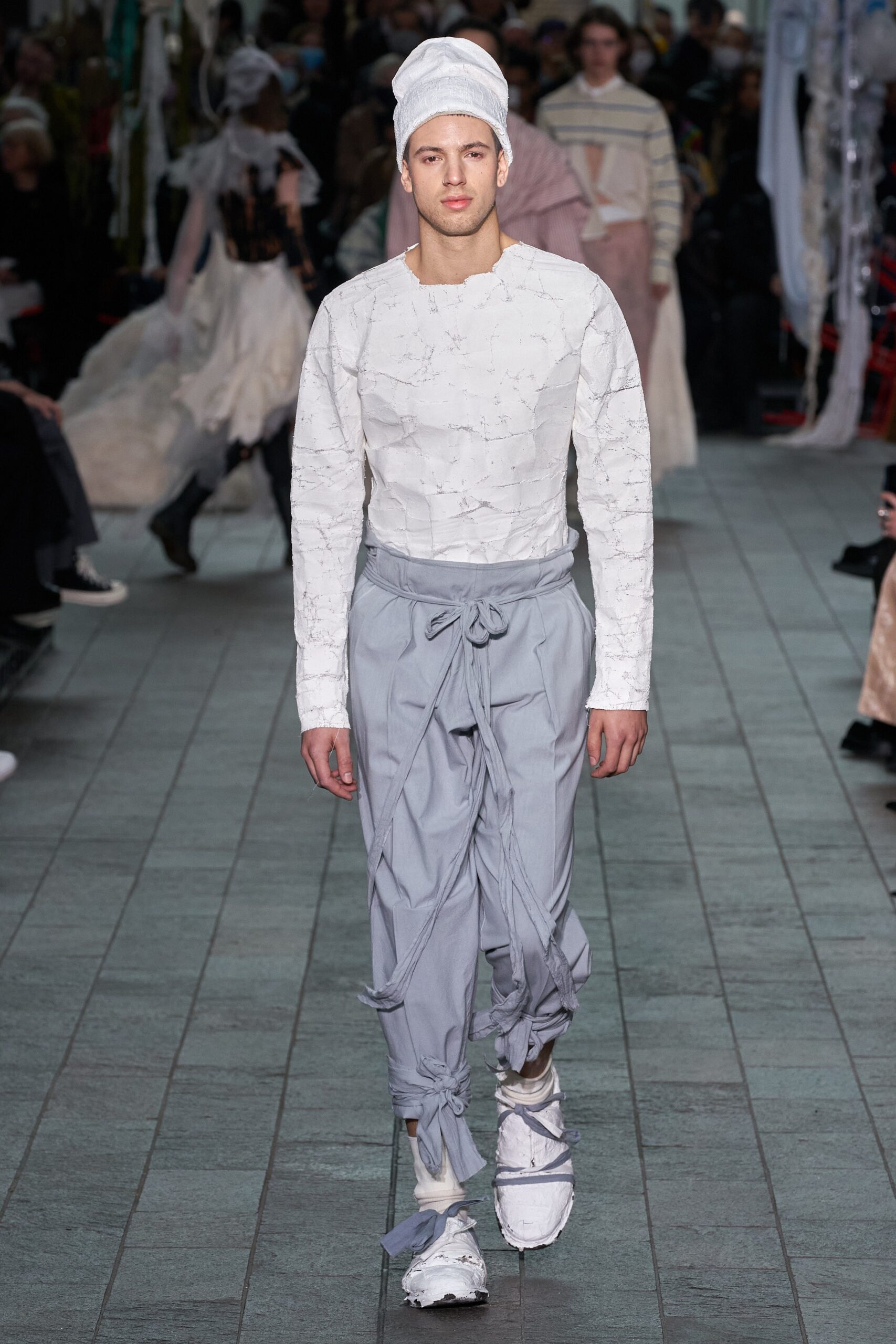 Central Saint Martins F/W 22 Look 157