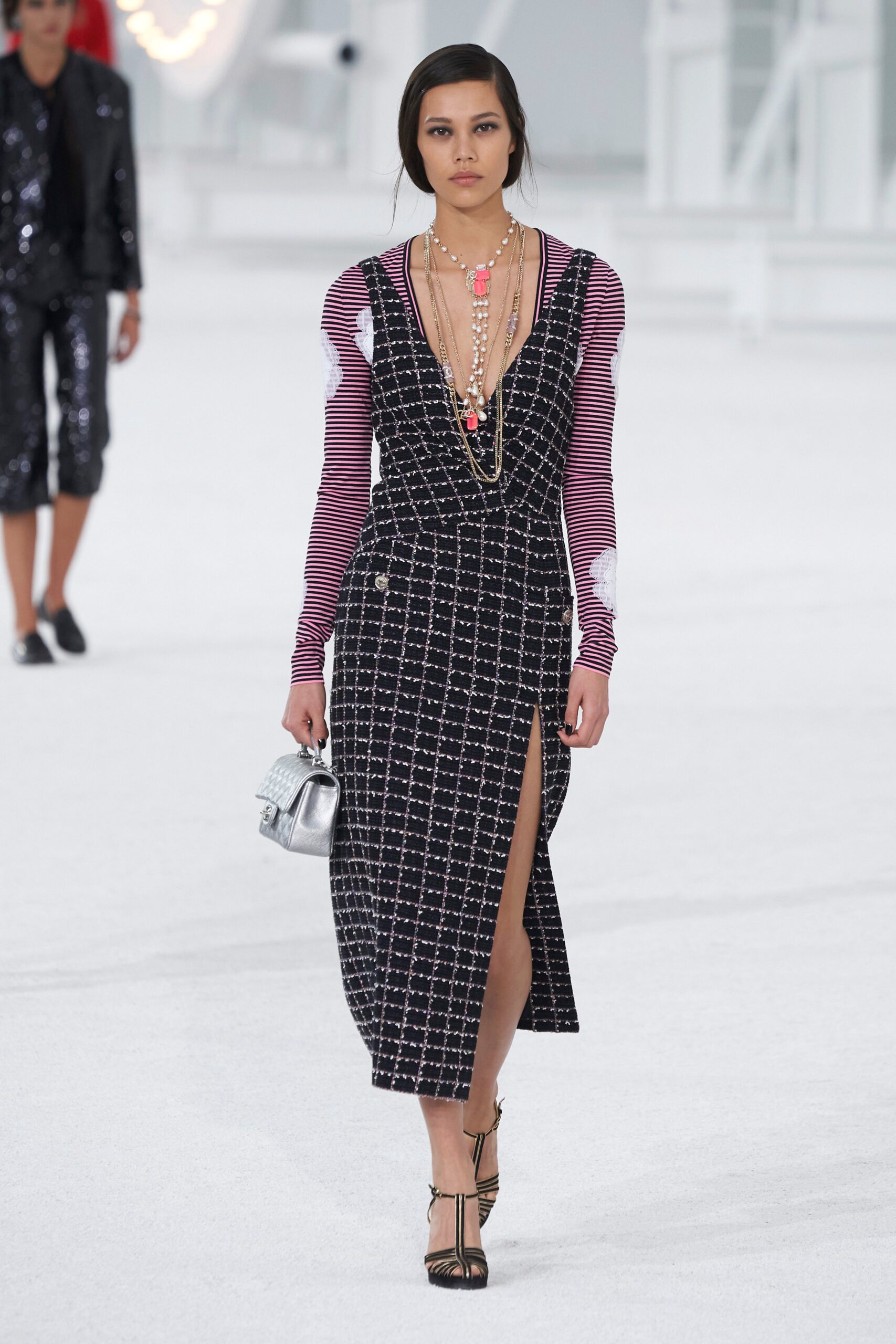 Chanel S/S 21 Look 216