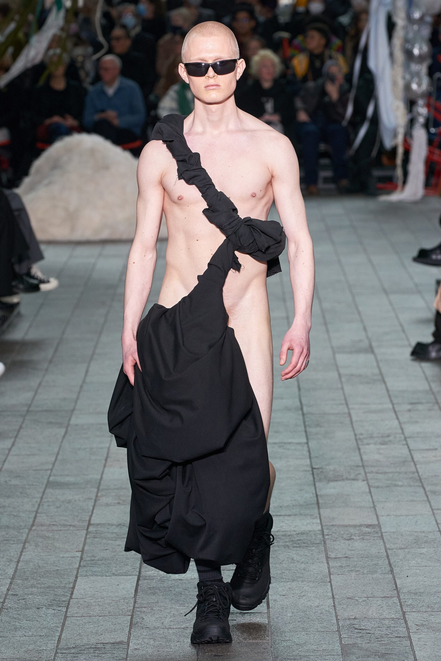 Central Saint Martins F/W 22 Look 167