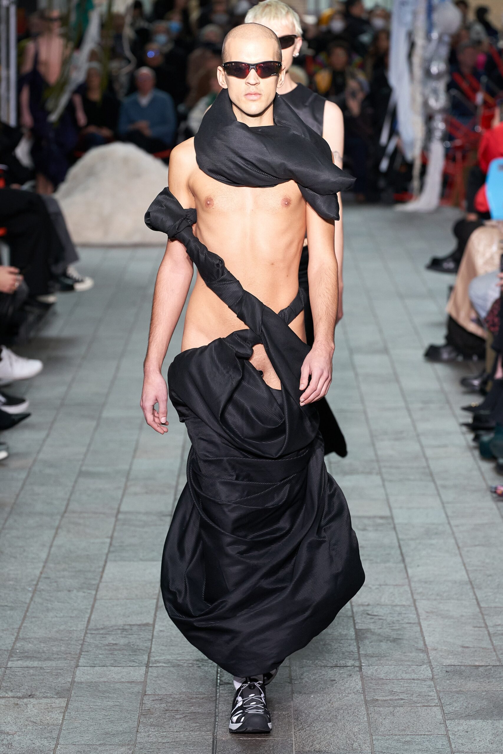 Central Saint Martins F/W 22 Look 169