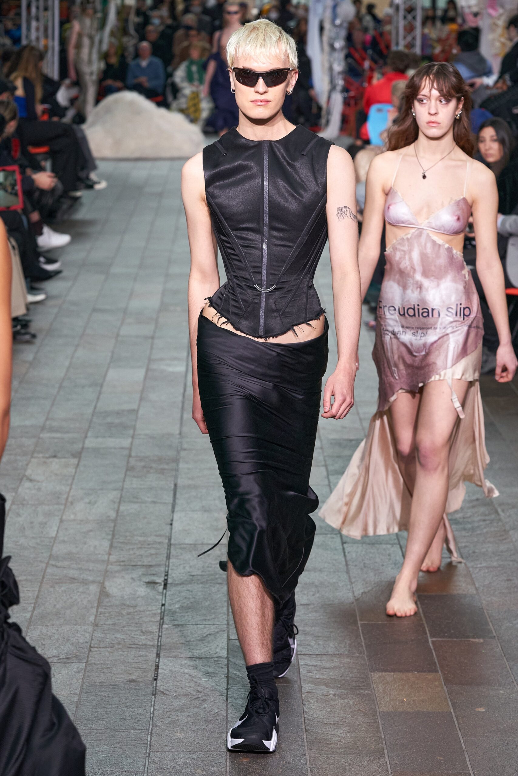 Central Saint Martins F/W 22 Look 170