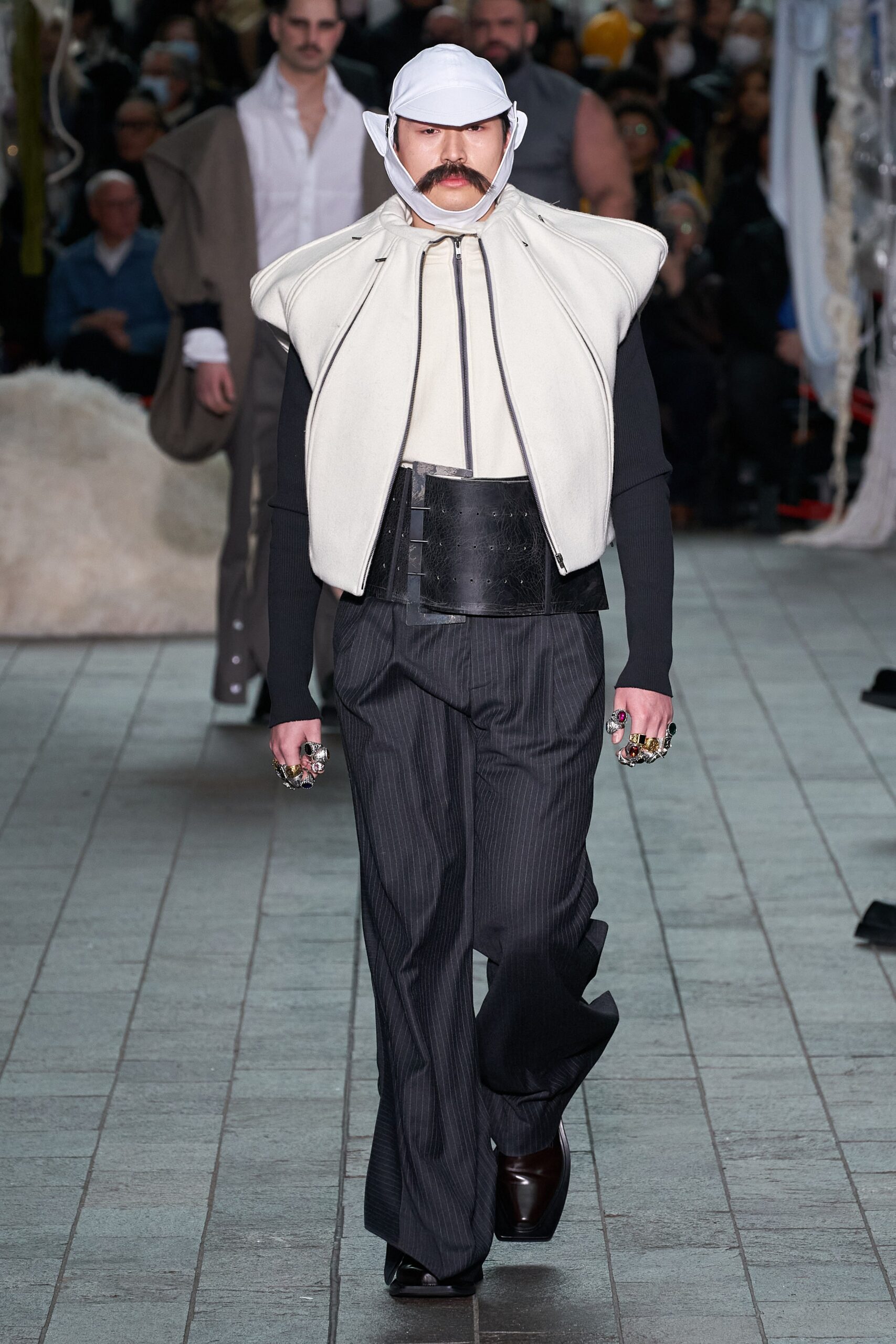 Central Saint Martins F/W 22 Look 180
