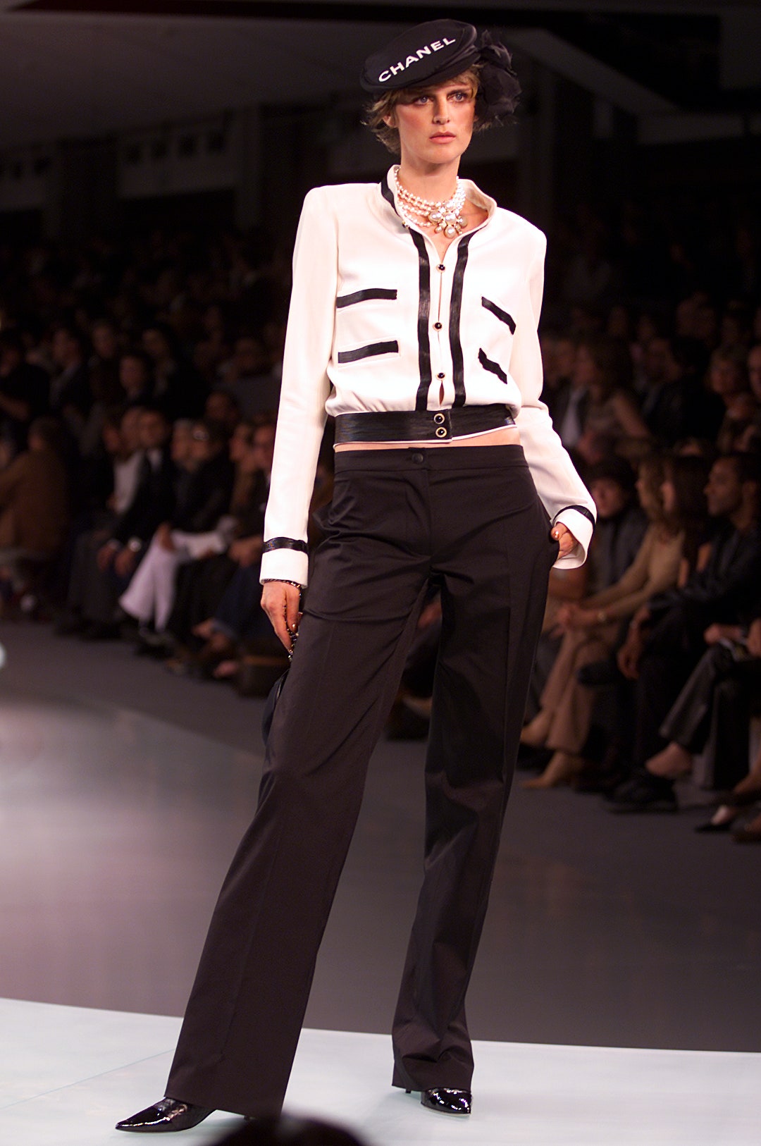 Chanel S/S 02 Look 110