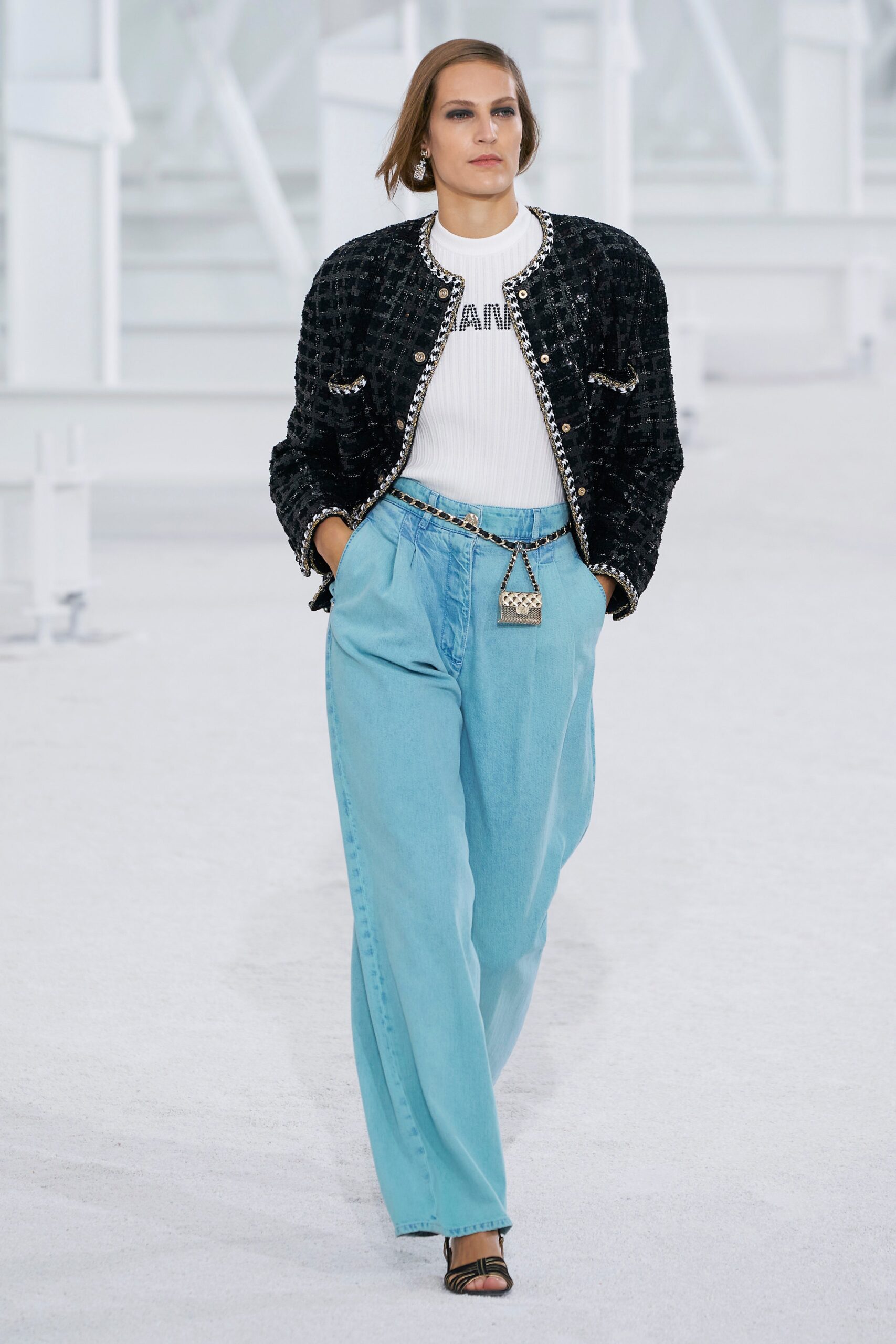 Chanel S/S 21 Look 279