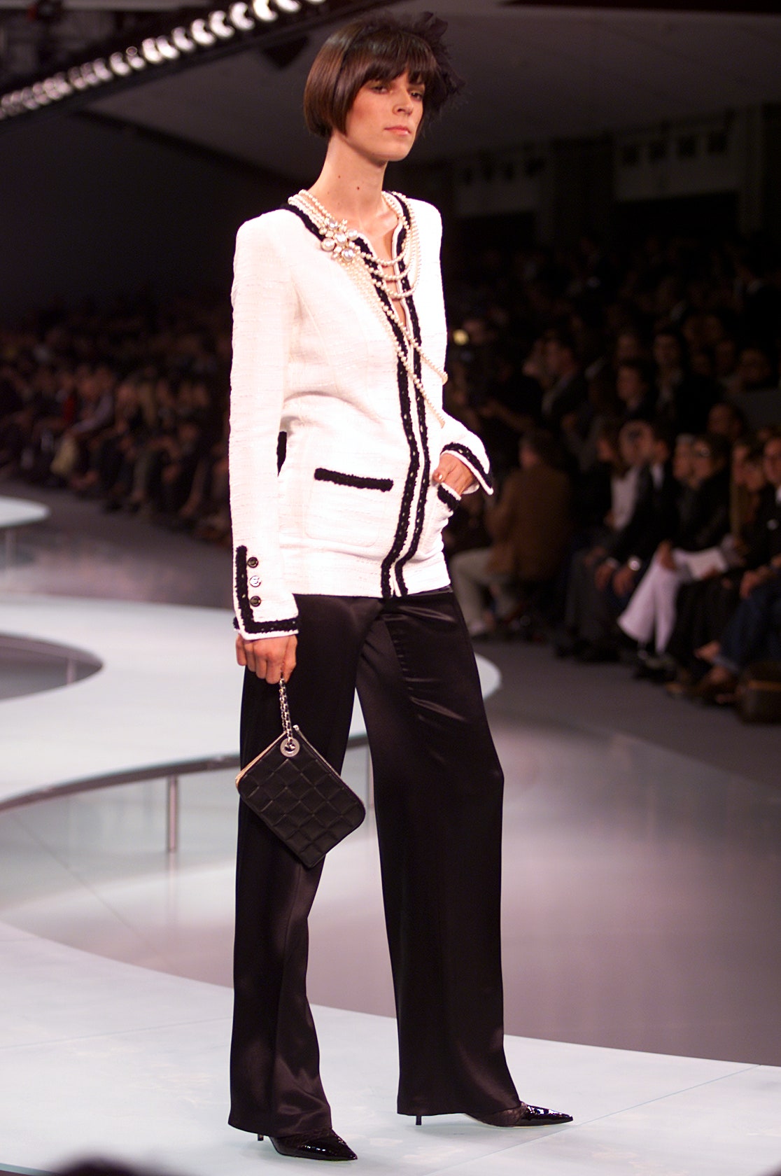 Chanel S/S 02 Look 120