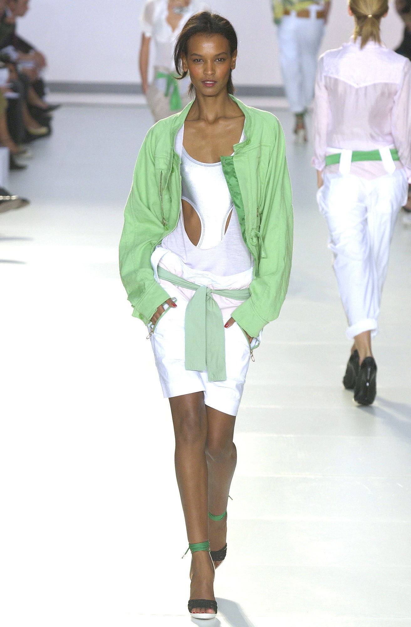 Chloé S/S 04 Look 136