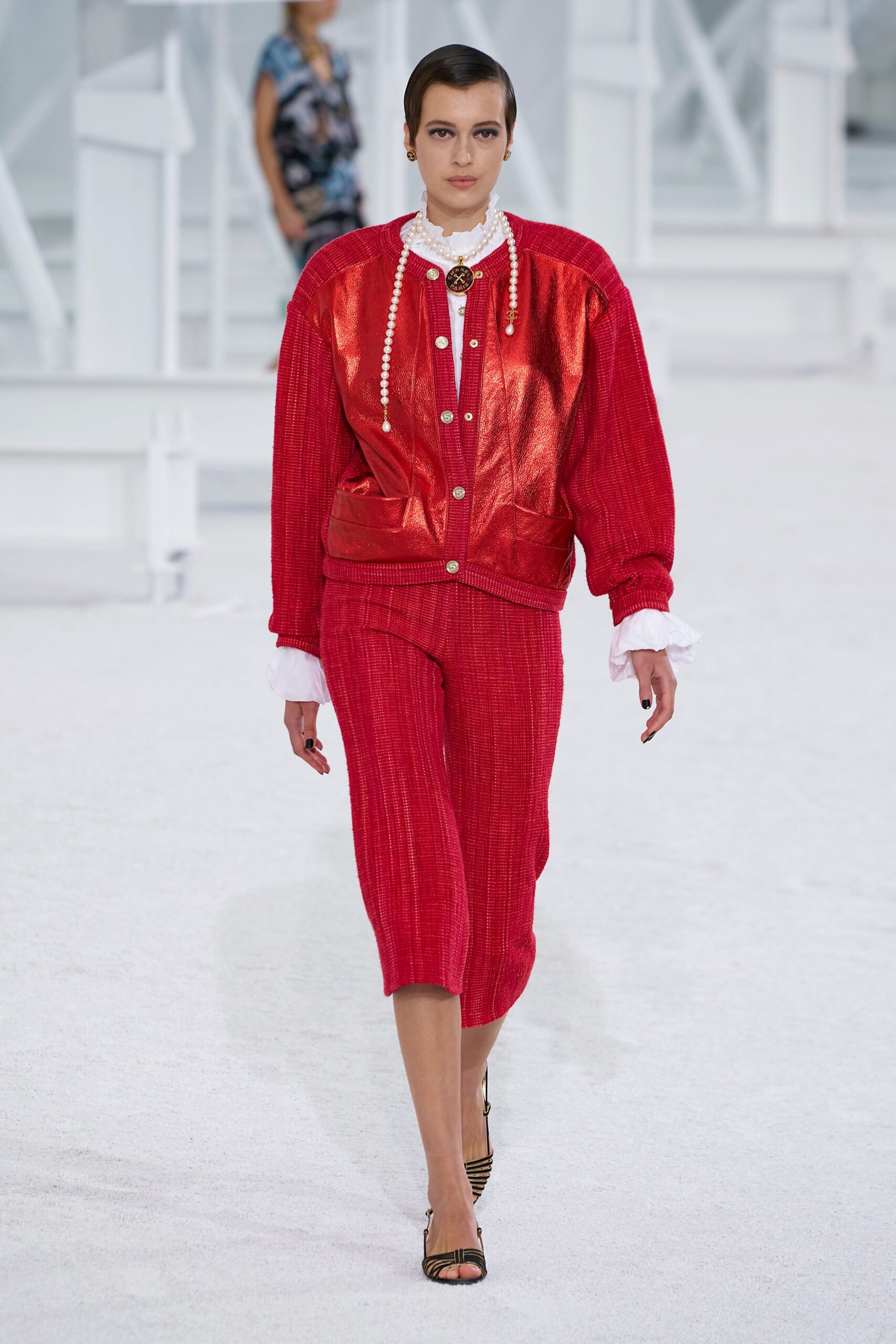 Chanel S/S 21 Look 303