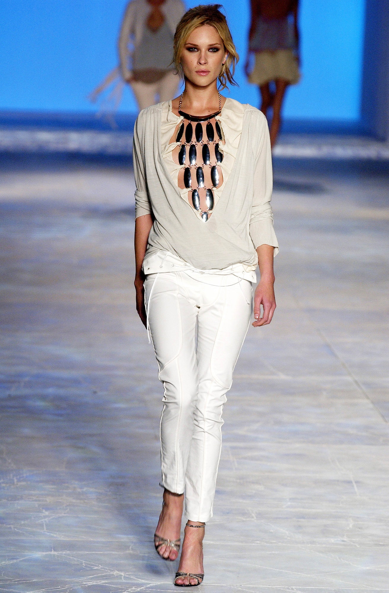Chloé S/S 03 Look 125