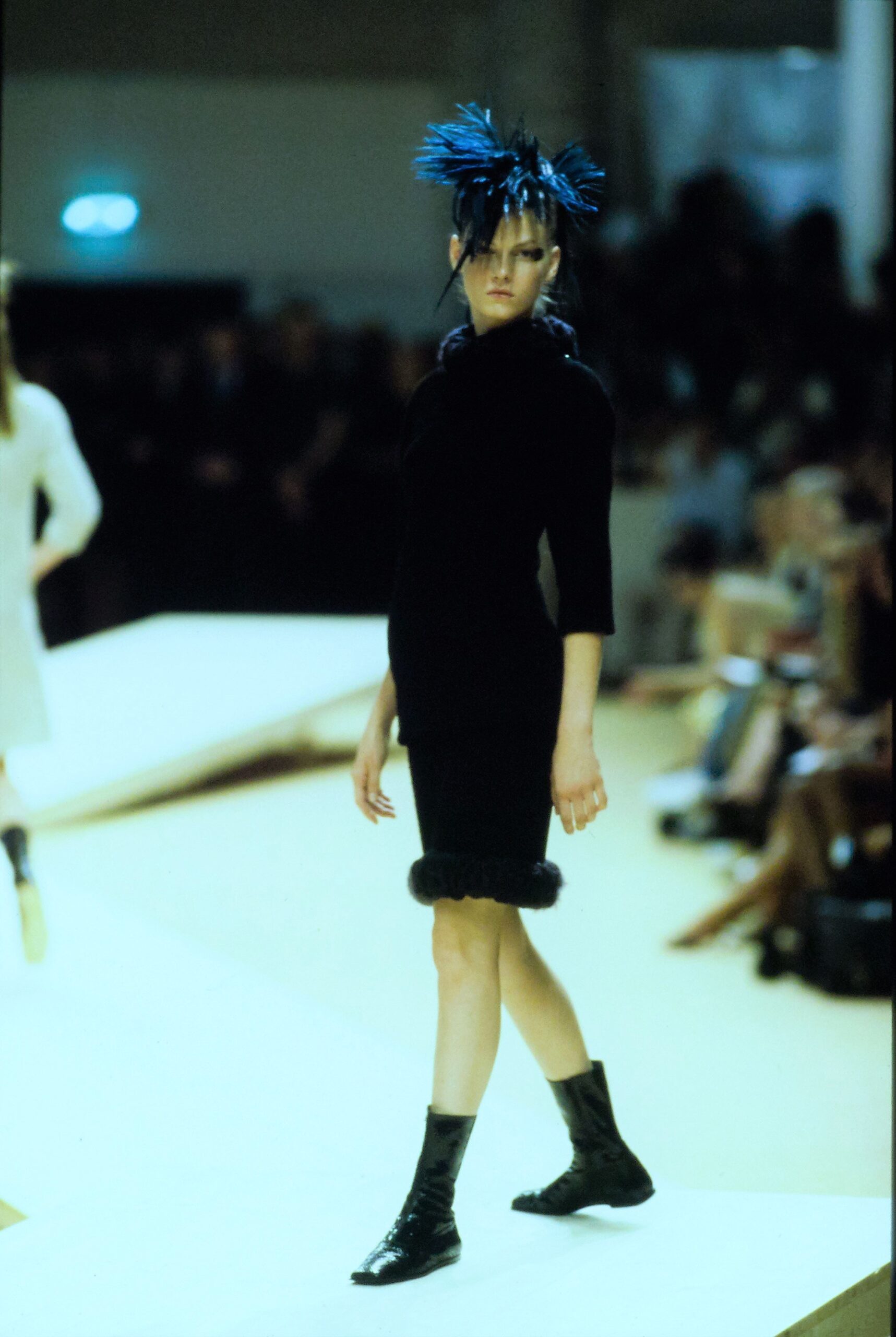 Chanel F/W 99 Couture Look 29